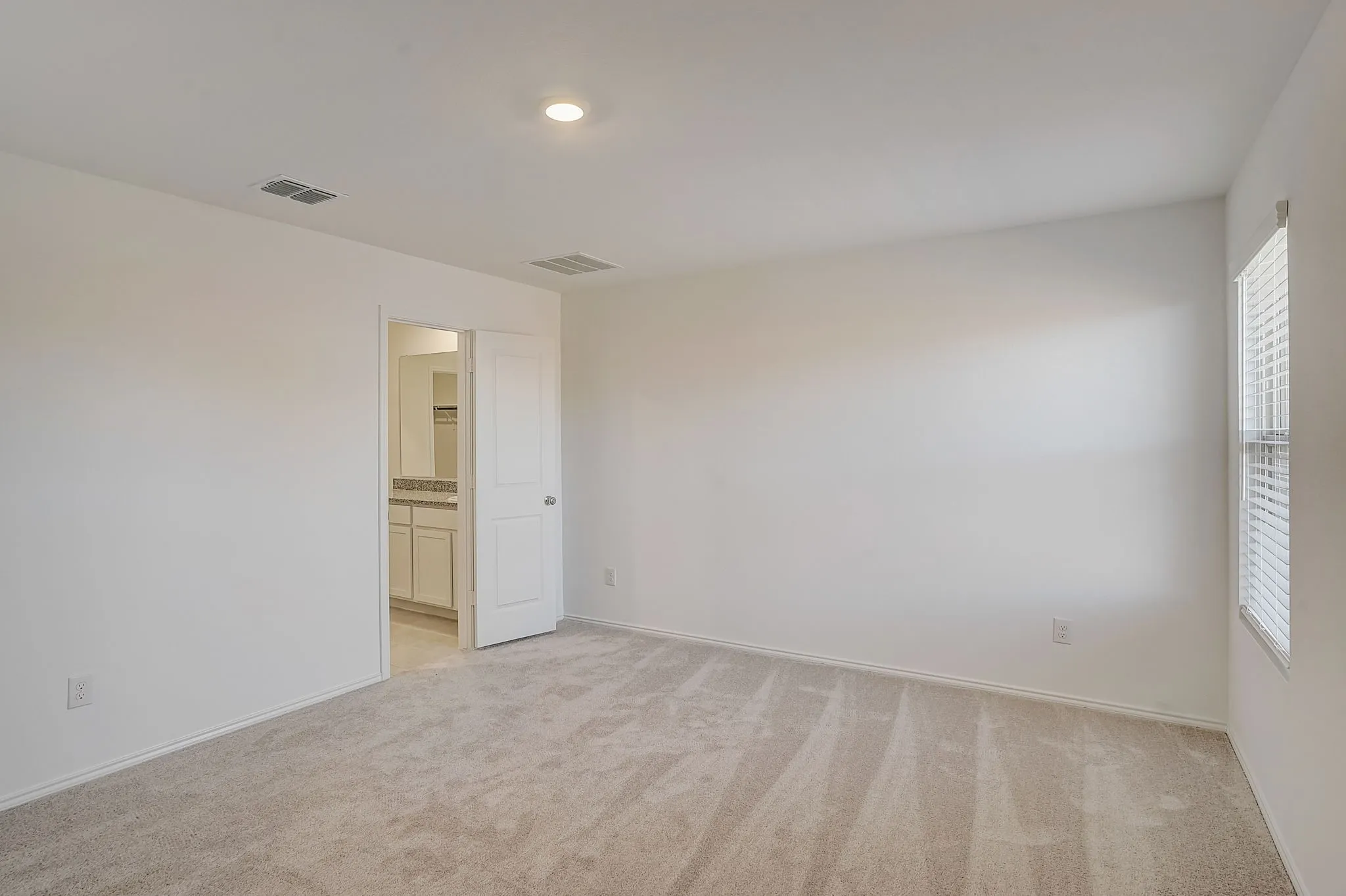 Single Family Residence For Rent in Denton County , 2817 Watchpoint Road, Little Elm, Texas 75068, 4 Bedroom, 2 Bathroom, 2 Garage spaces, 1,847 Sqft, built in 2023, Preowned, mls#21258725, Real Estate Agent in Little Elm, Homes For Rent in Denton county, Homes For Rent in Little Elm, Realtor in Little Elm Texas, Real Estate Brokerage Independent Realty Texas, Luminita Cordes Realtor