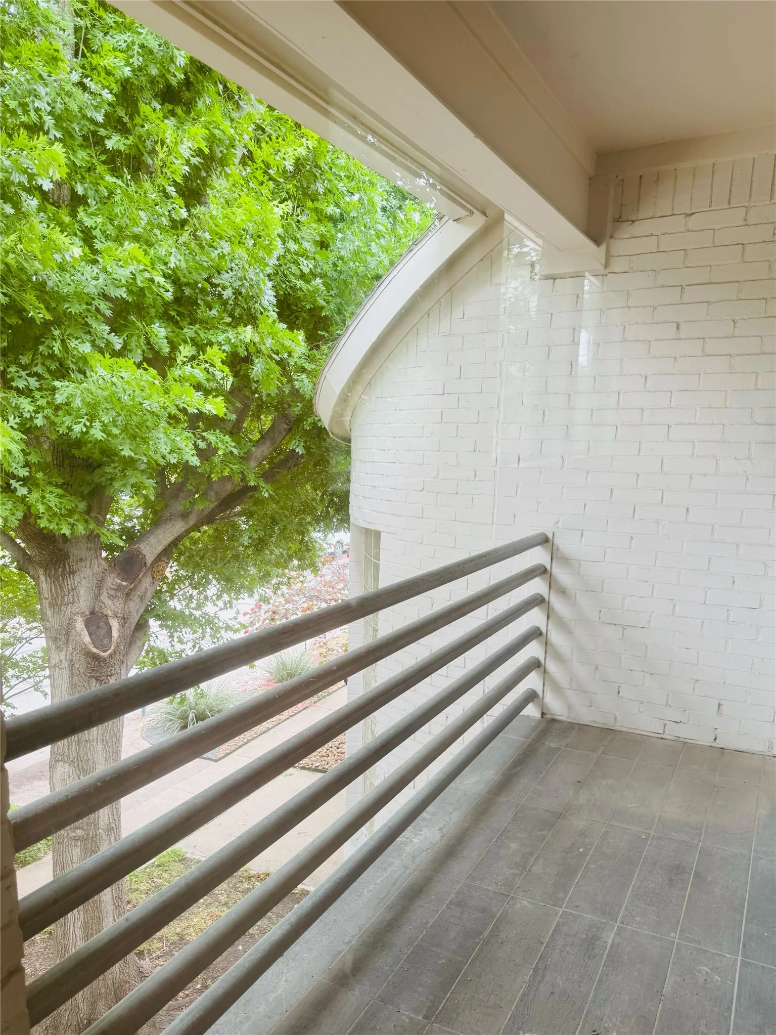 Single Family Residence For Rent in Dallas County , 4119 Throckmorton Street, Dallas, Texas 75219, 3 Bedroom, 3 Bathroom, 2 Garage spaces, 2,070 Sqft, built in 1997, mls#21258729, Real Estate Agent in Dallas, Homes For Rent in Dallas county, Homes For Rent in Dallas, Realtor in Dallas Texas, Real Estate Brokerage Independent Realty Texas, Luminita Cordes Realtor