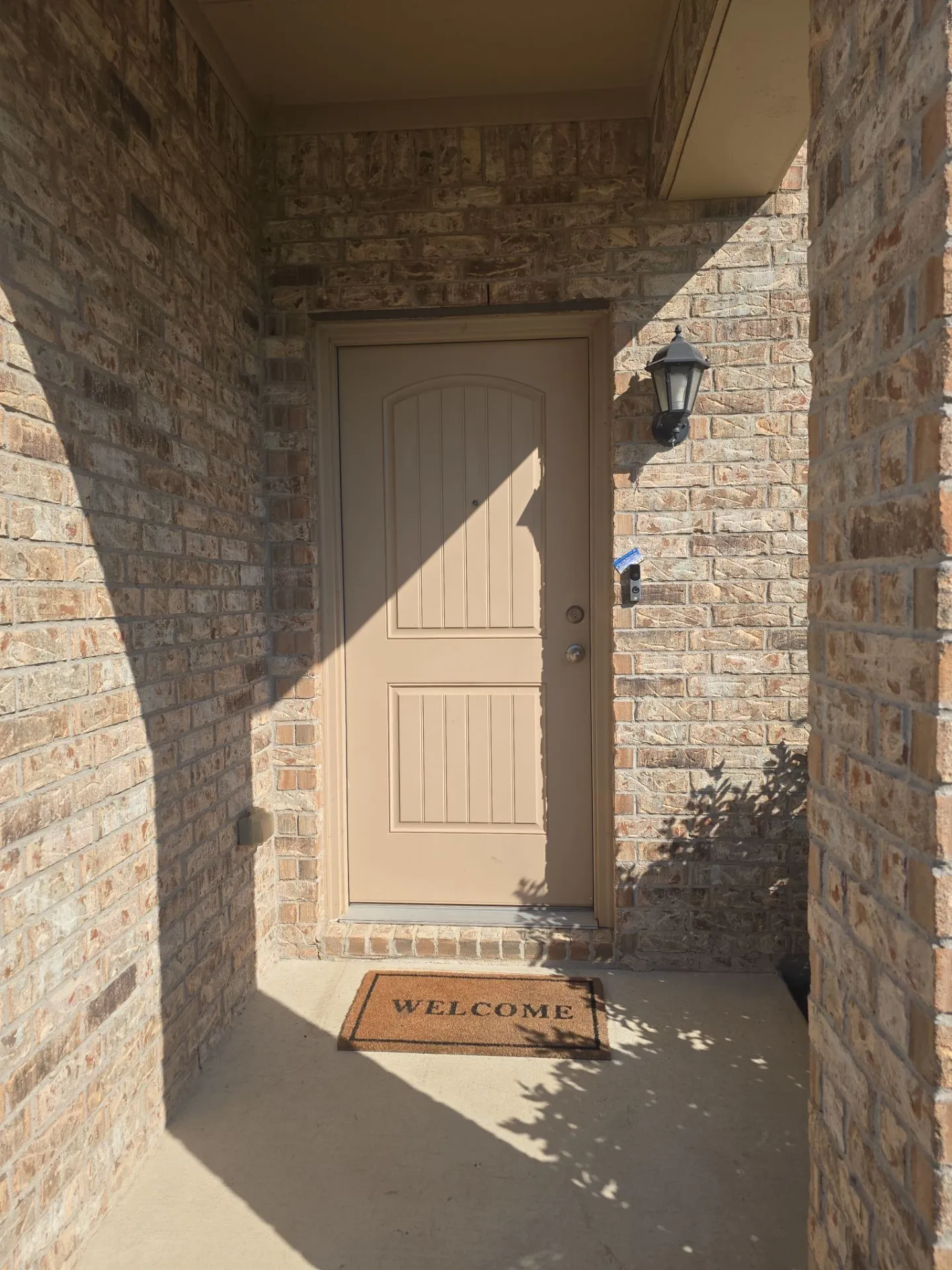 Single Family Residence For Sale in Tarrant County , 6352 Porthole Lane, Fort Worth, Texas 76179, 4 Bedrooms, 3 Bathrooms, 2 Garage spaces, 2,508 Sqft, built in 2018, Preowned, Price $370,000, mls#21252637, Real Estate Agent in Fort Worth, Homes For Sale in Tarrant county, Homes For Sale in Fort Worth, Realtor in Fort Worth Texas, Real Estate Brokerage Independent Realty Texas, Luminita Cordes Realtor