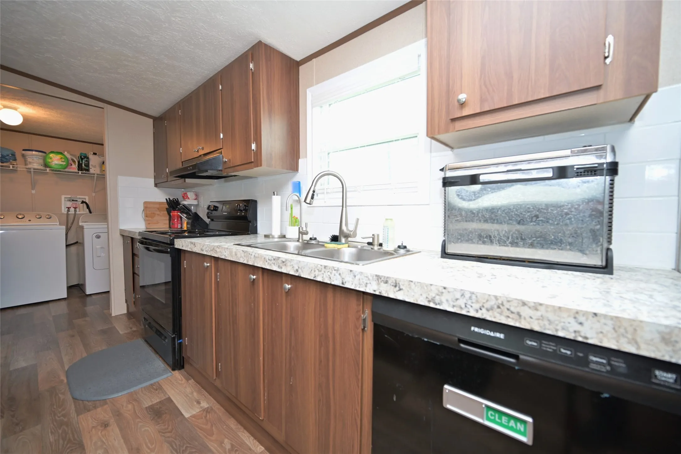 Mobile Home For Sale in Wise County , 116 El Dorado Street, Decatur, Texas 76234, 4 Bedroom, 2 Bathroom, Garage spaces, 1,904 Sqft, built in 2023, Preowned, mls#21257124, Real Estate Agent in Decatur, Homes For Sale in Wise county, Homes For Sale in Decatur, Realtor in Decatur Texas, Real Estate Brokerage Independent Realty Texas, Luminita Cordes Realtor