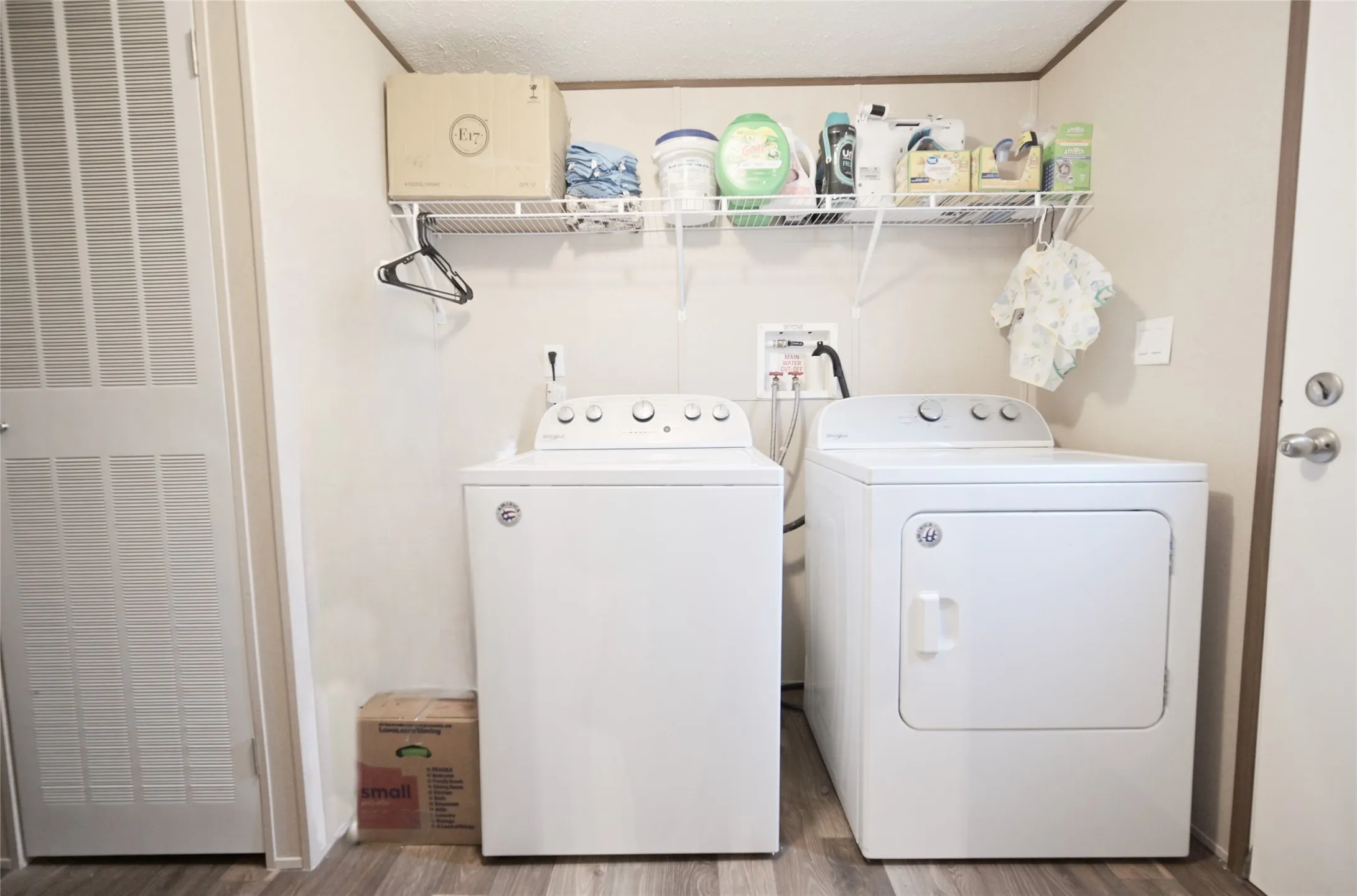 Mobile Home For Sale in Wise County , 116 El Dorado Street, Decatur, Texas 76234, 4 Bedroom, 2 Bathroom, Garage spaces, 1,904 Sqft, built in 2023, Preowned, mls#21257124, Real Estate Agent in Decatur, Homes For Sale in Wise county, Homes For Sale in Decatur, Realtor in Decatur Texas, Real Estate Brokerage Independent Realty Texas, Luminita Cordes Realtor