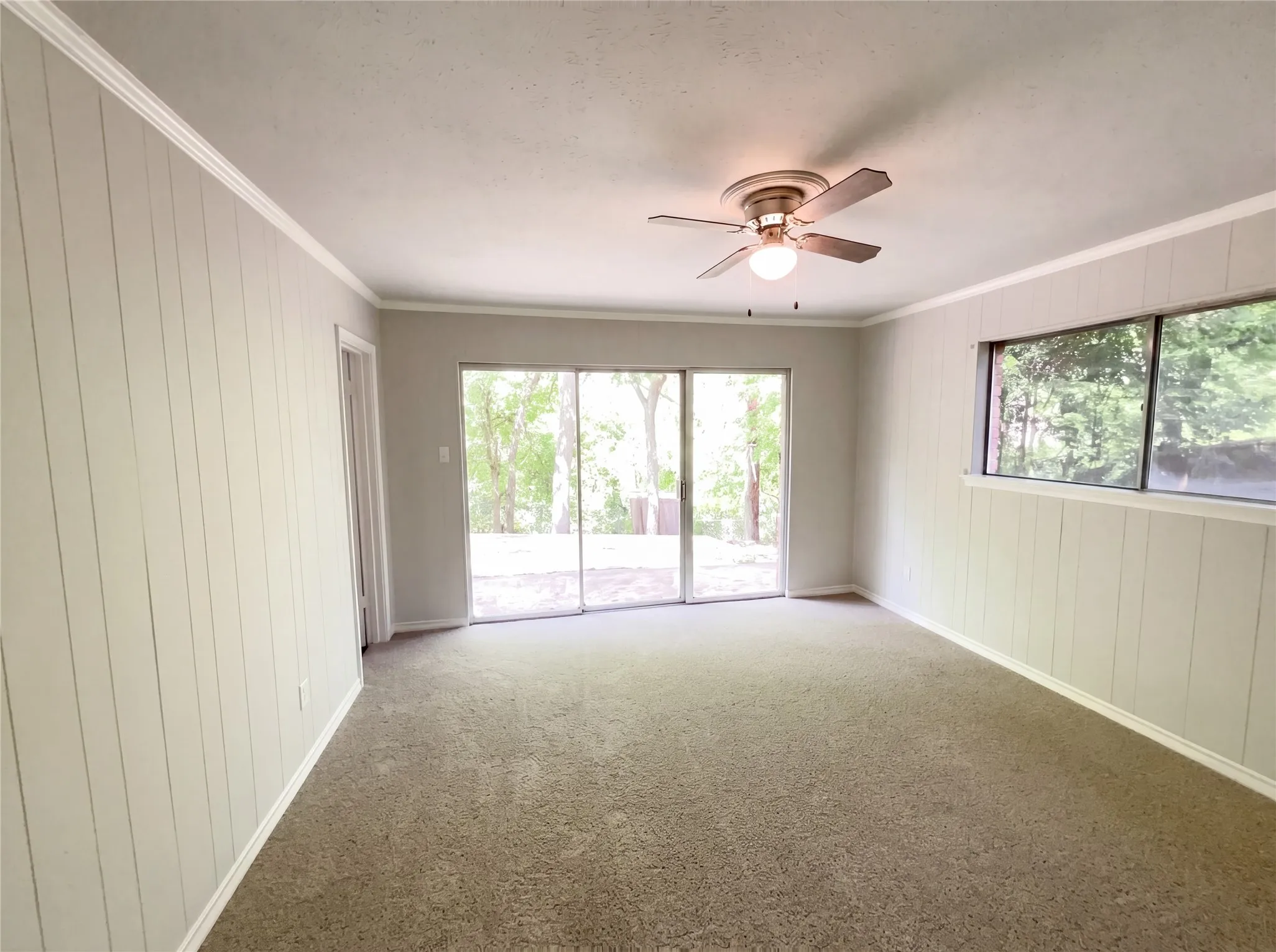 Single Family Residence For Sale in Collin County , 2017 Greenbriar Lane, Plano, Texas 75074, 3 Bedroom, 3 Bathroom, Garage spaces, 1,810 Sqft, built in 1965, Preowned, Price $329,000, mls#21258578, Real Estate Agent in Plano, Homes For Sale in Collin county, Homes For Sale in Plano, Realtor in Plano Texas, Real Estate Brokerage Independent Realty Texas, Luminita Cordes Realtor