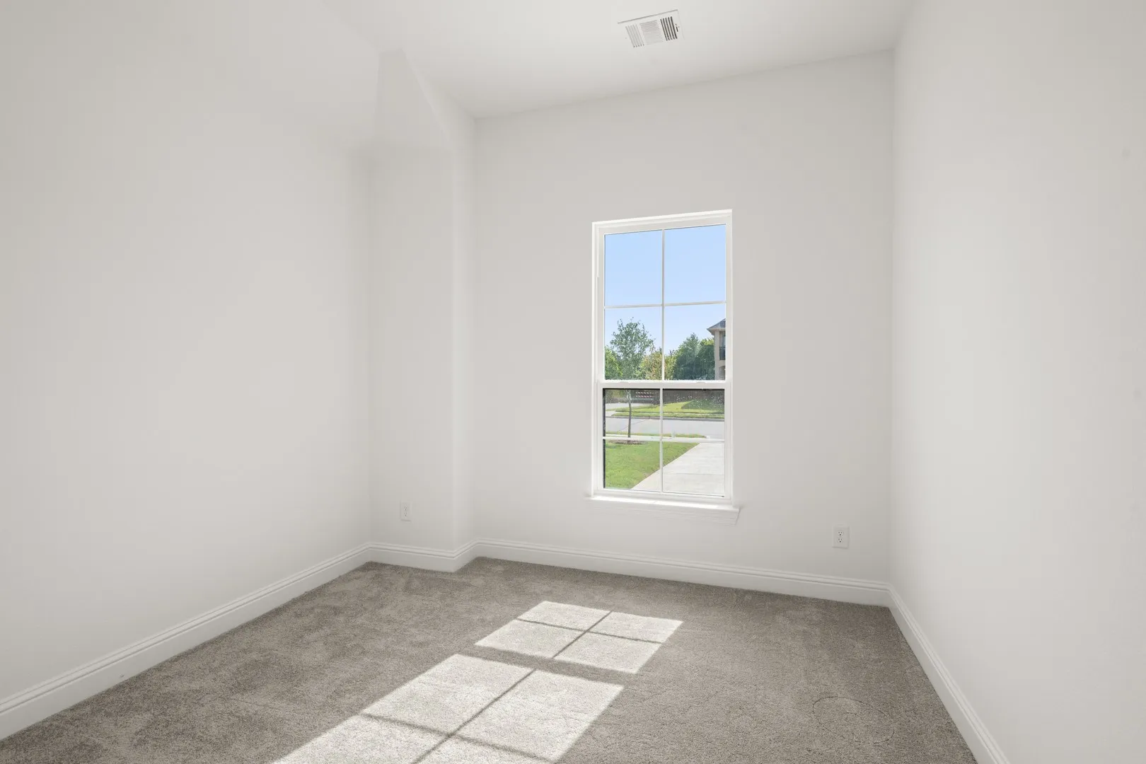 4801 Nomad- Bedroom-2