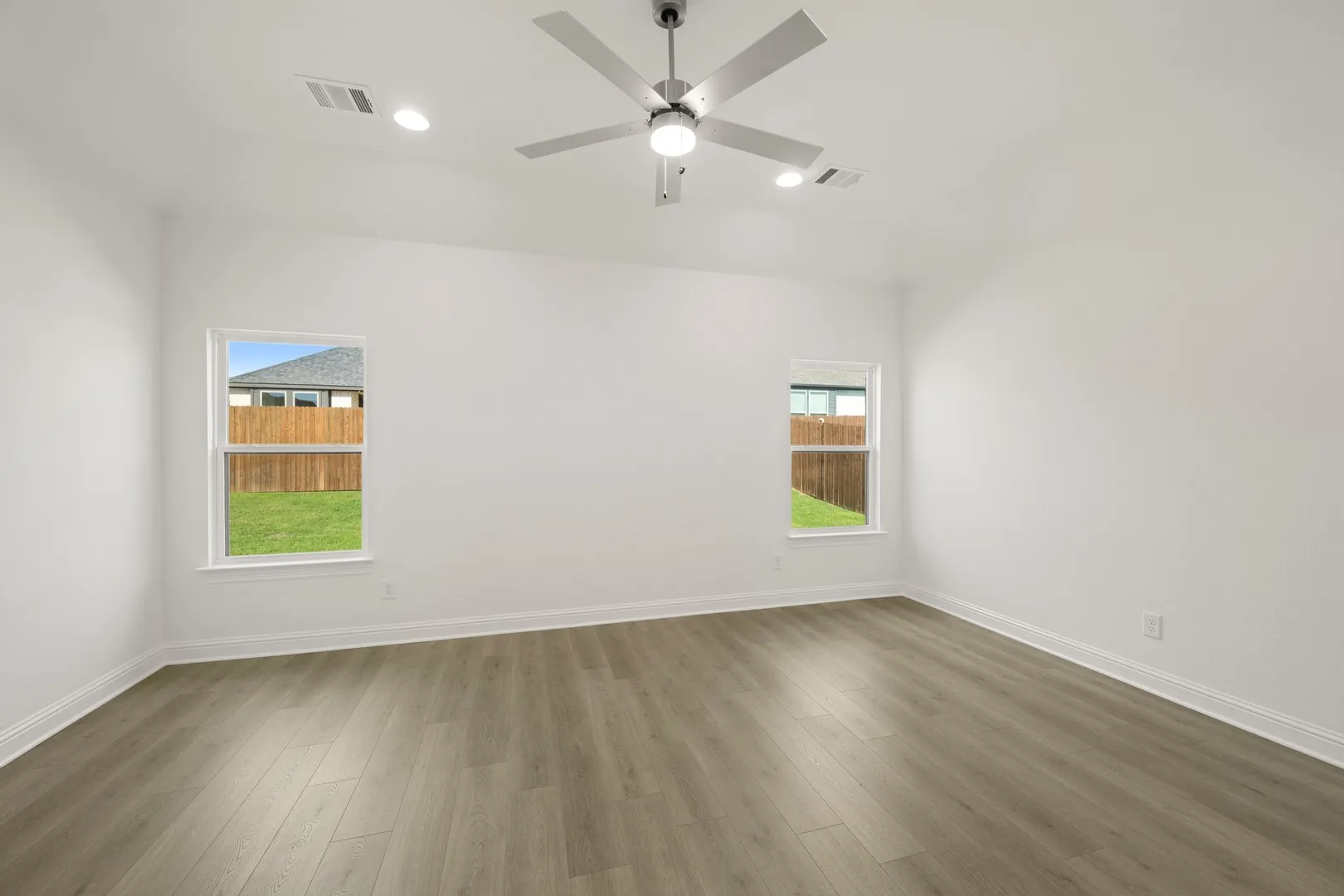 4801 Nomad- Primary Suite-1