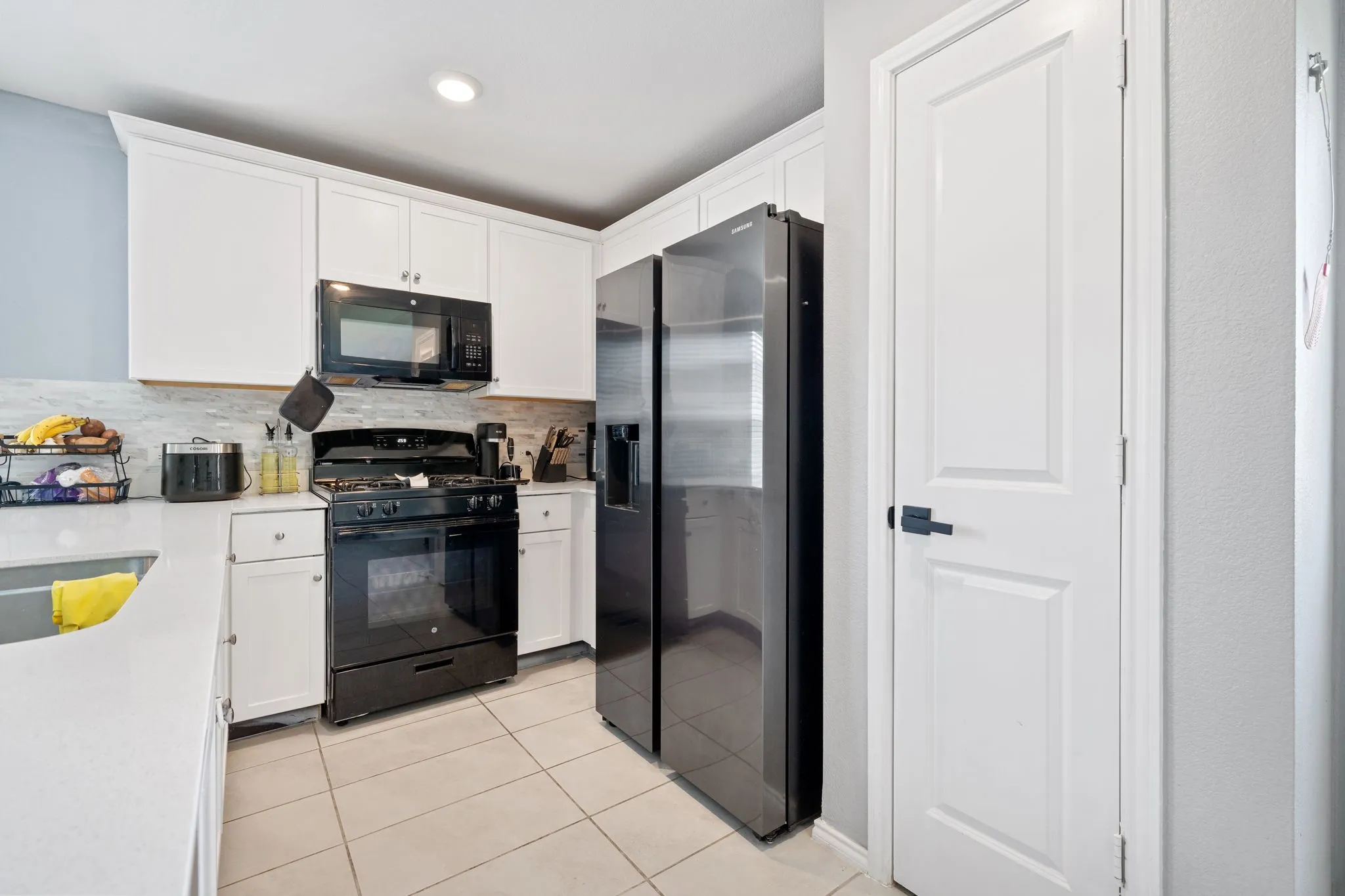Single Family Residence For Sale in Tarrant County , 2712 Starwater Drive, Fort Worth, Texas 76179, 3 Bedroom, 2 Bathroom, 2 Garage spaces, 1,241 Sqft, built in 2022, mls#21257721, Real Estate Agent in Fort Worth, Homes For Sale in Tarrant county, Homes For Sale in Fort Worth, Realtor in Fort Worth Texas, Real Estate Brokerage Independent Realty Texas, Luminita Cordes Realtor