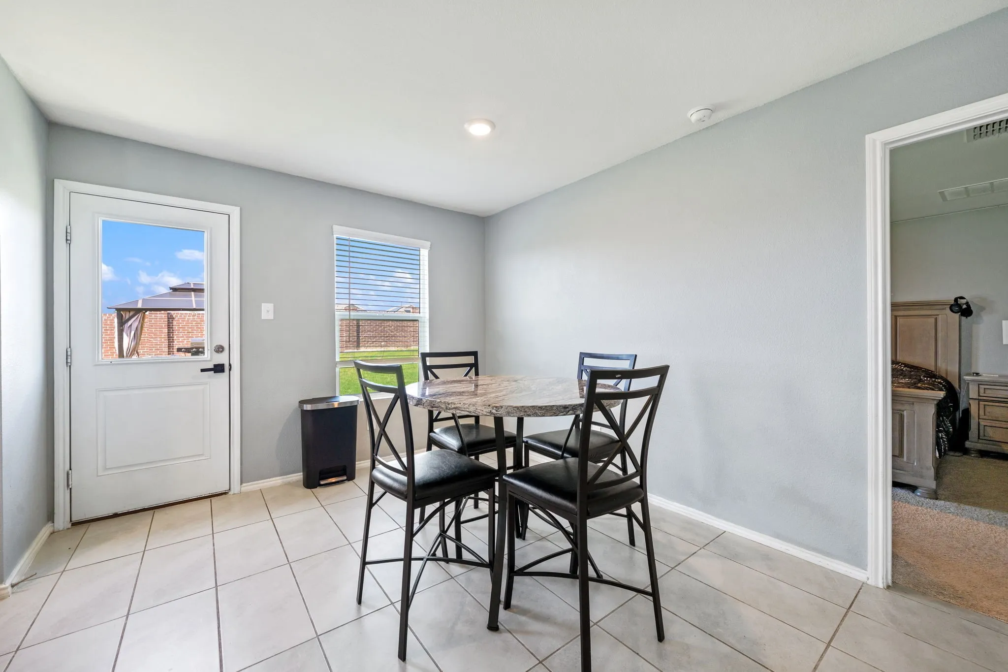 Single Family Residence For Sale in Tarrant County , 2712 Starwater Drive, Fort Worth, Texas 76179, 3 Bedroom, 2 Bathroom, 2 Garage spaces, 1,241 Sqft, built in 2022, mls#21257721, Real Estate Agent in Fort Worth, Homes For Sale in Tarrant county, Homes For Sale in Fort Worth, Realtor in Fort Worth Texas, Real Estate Brokerage Independent Realty Texas, Luminita Cordes Realtor