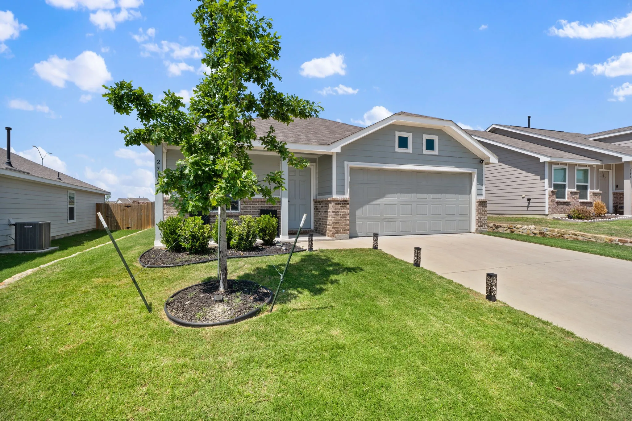 Single Family Residence For Sale in Tarrant County , 2712 Starwater Drive, Fort Worth, Texas 76179, 3 Bedroom, 2 Bathroom, 2 Garage spaces, 1,241 Sqft, built in 2022, mls#21257721, Real Estate Agent in Fort Worth, Homes For Sale in Tarrant county, Homes For Sale in Fort Worth, Realtor in Fort Worth Texas, Real Estate Brokerage Independent Realty Texas, Luminita Cordes Realtor