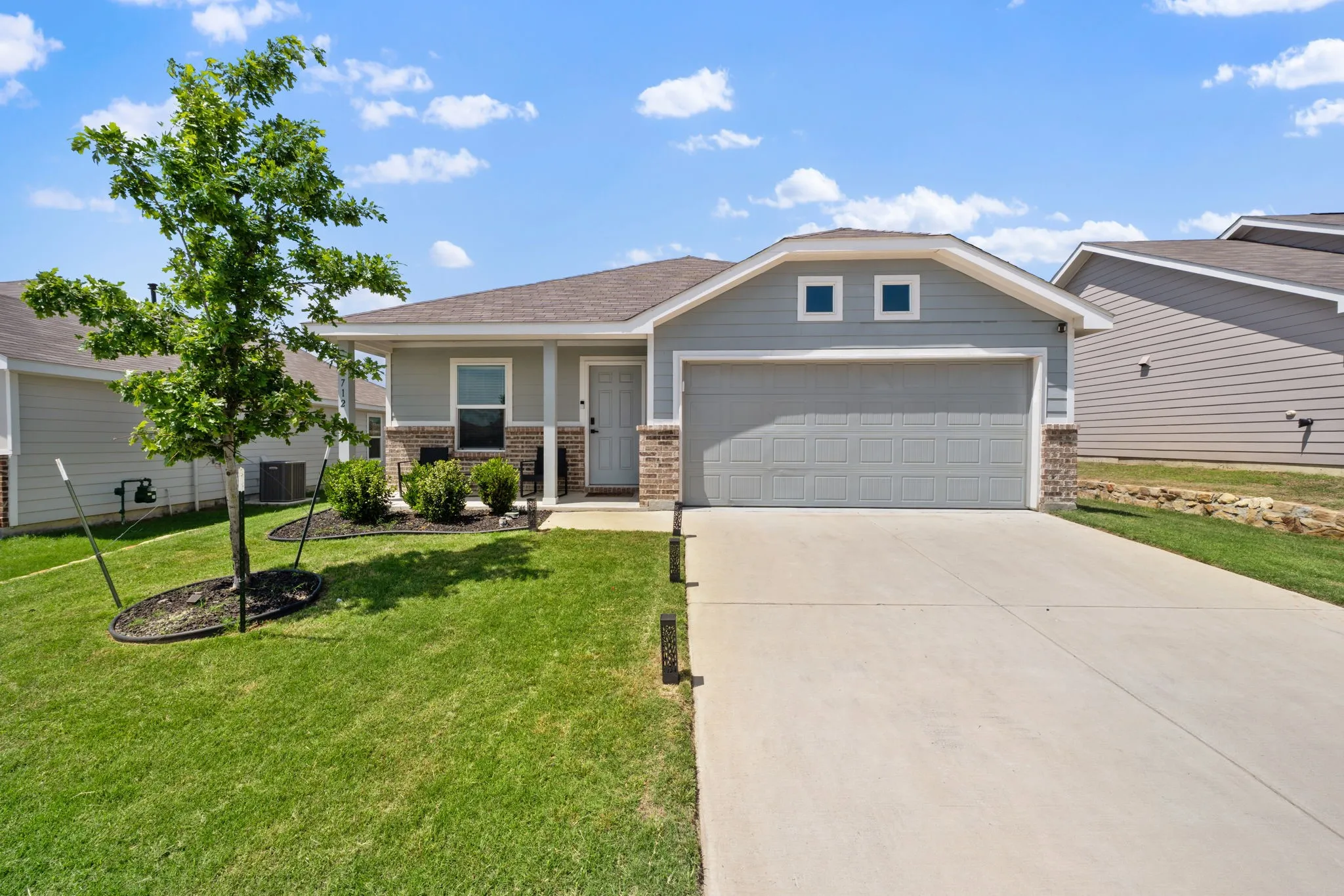 Single Family Residence For Sale in Tarrant County , 2712 Starwater Drive, Fort Worth, Texas 76179, 3 Bedroom, 2 Bathroom, 2 Garage spaces, 1,241 Sqft, built in 2022, mls#21257721, Real Estate Agent in Fort Worth, Homes For Sale in Tarrant county, Homes For Sale in Fort Worth, Realtor in Fort Worth Texas, Real Estate Brokerage Independent Realty Texas, Luminita Cordes Realtor