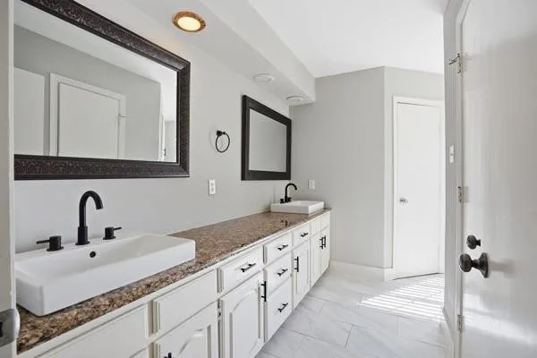 Single Family Residence For Sale in Tarrant County , 2015 Wimbledon Drive, Arlington, Texas 76017, 4 Bedroom, 3 Bathroom, 2 Garage spaces, 3,104 Sqft, built in 1981, mls#21258832, Real Estate Agent in Arlington, Homes For Sale in Tarrant county, Homes For Sale in Arlington, Realtor in Arlington Texas, Real Estate Brokerage Independent Realty Texas, Luminita Cordes Realtor