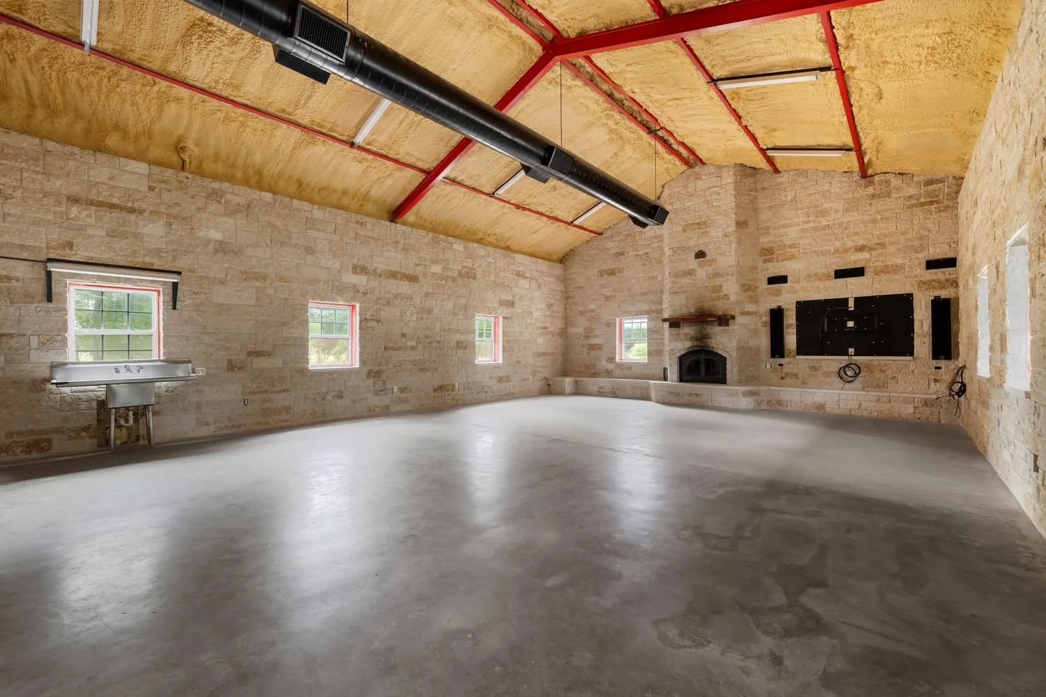Single Family Residence For Sale in Limestone County , 237 Lcr 711, Kosse, Texas 76653, 3 Bedroom, 2 Bathroom, Garage spaces, 2,040 Sqft, built in 1996, Preowned, mls#21255271, Real Estate Agent in Kosse, Homes For Sale in Limestone county, Homes For Sale in Kosse, Realtor in Kosse Texas, Real Estate Brokerage Independent Realty Texas, Luminita Cordes Realtor
