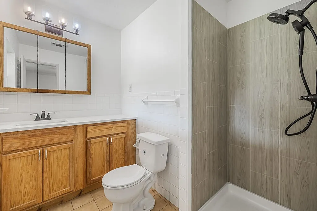 Single Family Residence For Sale in Bowie County , 4327 Marcell Circle, Texarkana, Texas 75503, 3 Bedroom, 3 Bathroom, 2 Garage spaces, 1,928 Sqft, built in 1976, mls#21258864, Real Estate Agent in Texarkana, Homes For Sale in Bowie county, Homes For Sale in Texarkana, Realtor in Texarkana Texas, Real Estate Brokerage Independent Realty Texas, Luminita Cordes Realtor
