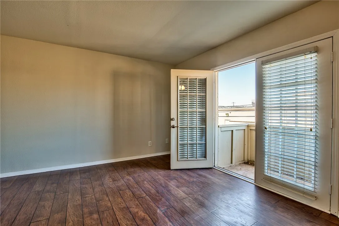 Condominium For Rent in Dallas County , 5823 Harvest Hill Road 2067, Dallas, Texas 75230, 2 Bedroom, 1 Bathroom, Garage spaces, 898 Sqft, built in 1970, Preowned, mls#21258834, Real Estate Agent in Dallas, Homes For Rent in Dallas county, Homes For Rent in Dallas, Realtor in Dallas Texas, Real Estate Brokerage Independent Realty Texas, Luminita Cordes Realtor