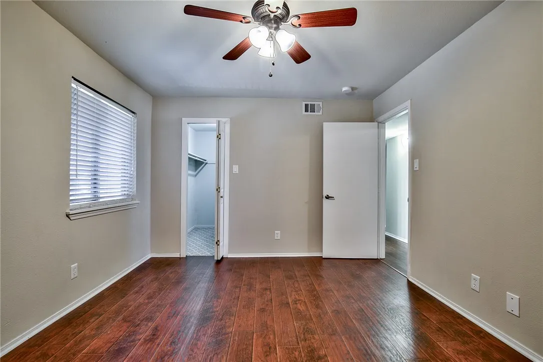 Condominium For Rent in Dallas County , 5823 Harvest Hill Road 2067, Dallas, Texas 75230, 2 Bedroom, 1 Bathroom, Garage spaces, 898 Sqft, built in 1970, Preowned, mls#21258834, Real Estate Agent in Dallas, Homes For Rent in Dallas county, Homes For Rent in Dallas, Realtor in Dallas Texas, Real Estate Brokerage Independent Realty Texas, Luminita Cordes Realtor