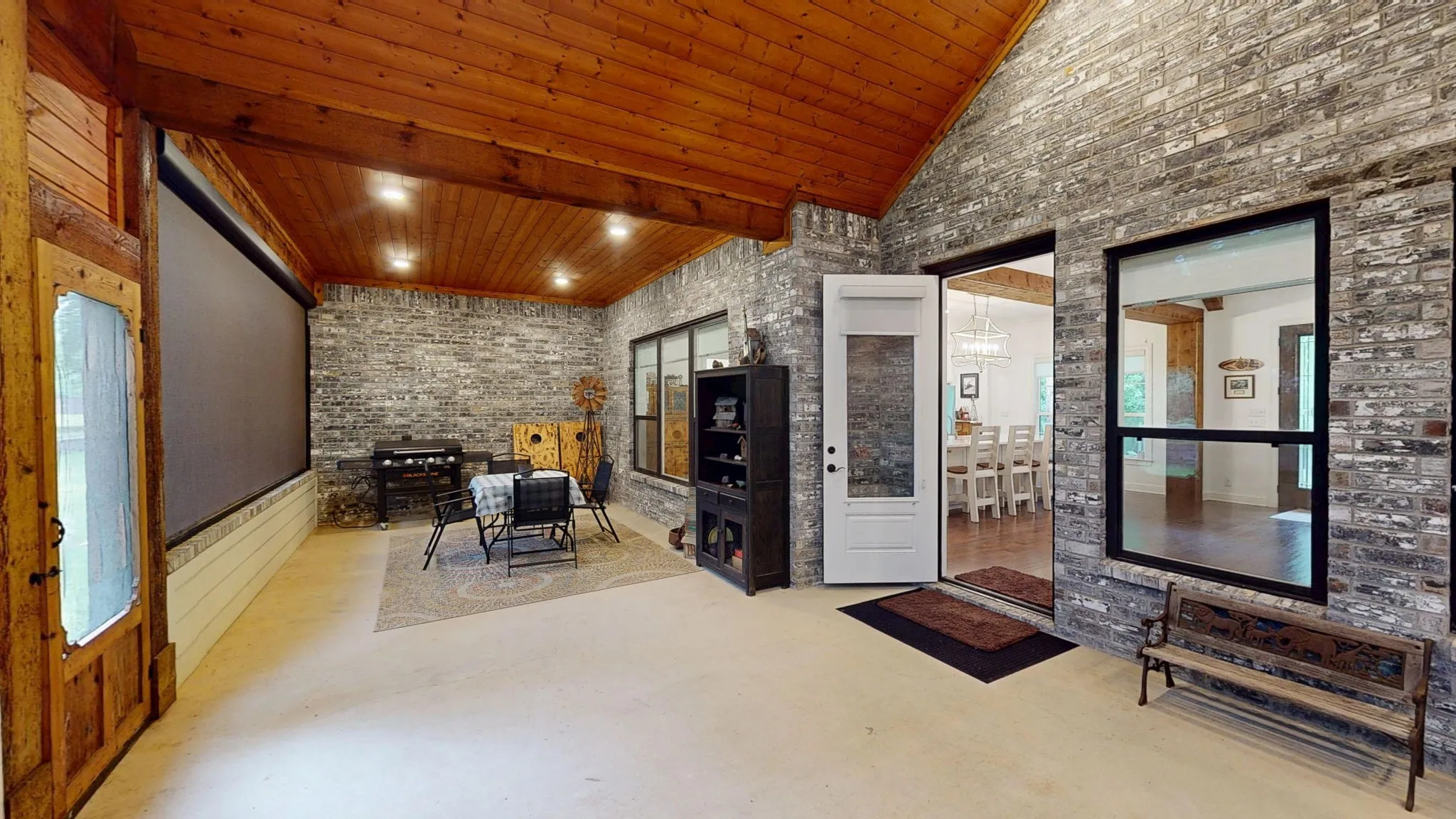 Single Family Residence For Sale in Cherokee County , 805 County Road 3802, Bullard, Texas 75757, 4 Bedroom, 4 Bathroom, 2 Garage spaces, 2,875 Sqft, built in 2022, mls#21254741, Real Estate Agent in Bullard, Homes For Sale in Cherokee county, Homes For Sale in Bullard, Realtor in Bullard Texas, Real Estate Brokerage Independent Realty Texas, Luminita Cordes Realtor