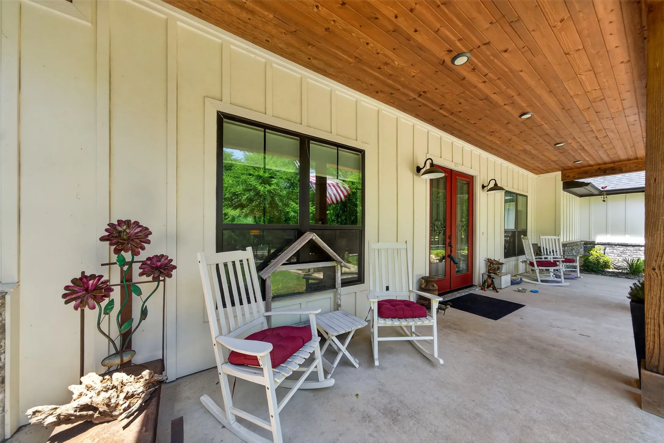 Single Family Residence For Sale in Cherokee County , 805 County Road 3802, Bullard, Texas 75757, 4 Bedroom, 4 Bathroom, 2 Garage spaces, 2,875 Sqft, built in 2022, mls#21254741, Real Estate Agent in Bullard, Homes For Sale in Cherokee county, Homes For Sale in Bullard, Realtor in Bullard Texas, Real Estate Brokerage Independent Realty Texas, Luminita Cordes Realtor