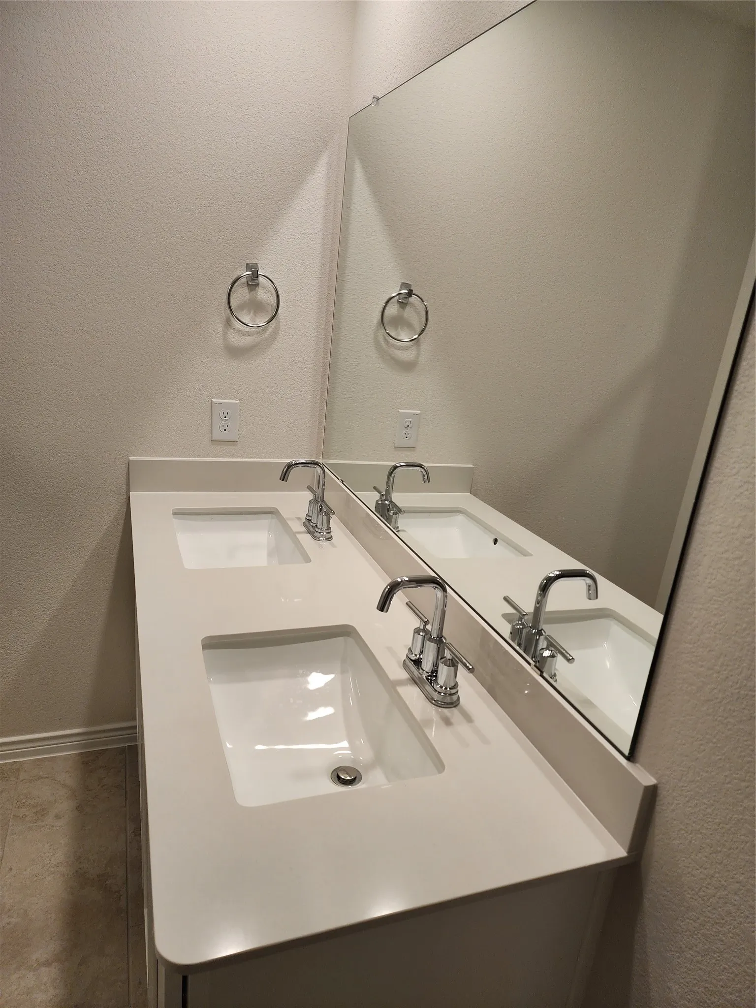 Single Family Residence For Rent in Denton County , 3517 Cribbing Trail, Aubrey, Texas 76227, 3 Bedrooms, 2 Bathrooms, 2 Garage spaces, 1,605 Sqft, built in 2025, Price $2,100, mls#21247592, Real Estate Agent in Aubrey, Homes For Rent in Denton county, Homes For Rent in Aubrey, Realtor in Aubrey Texas, Real Estate Brokerage Independent Realty Texas, Luminita Cordes Realtor