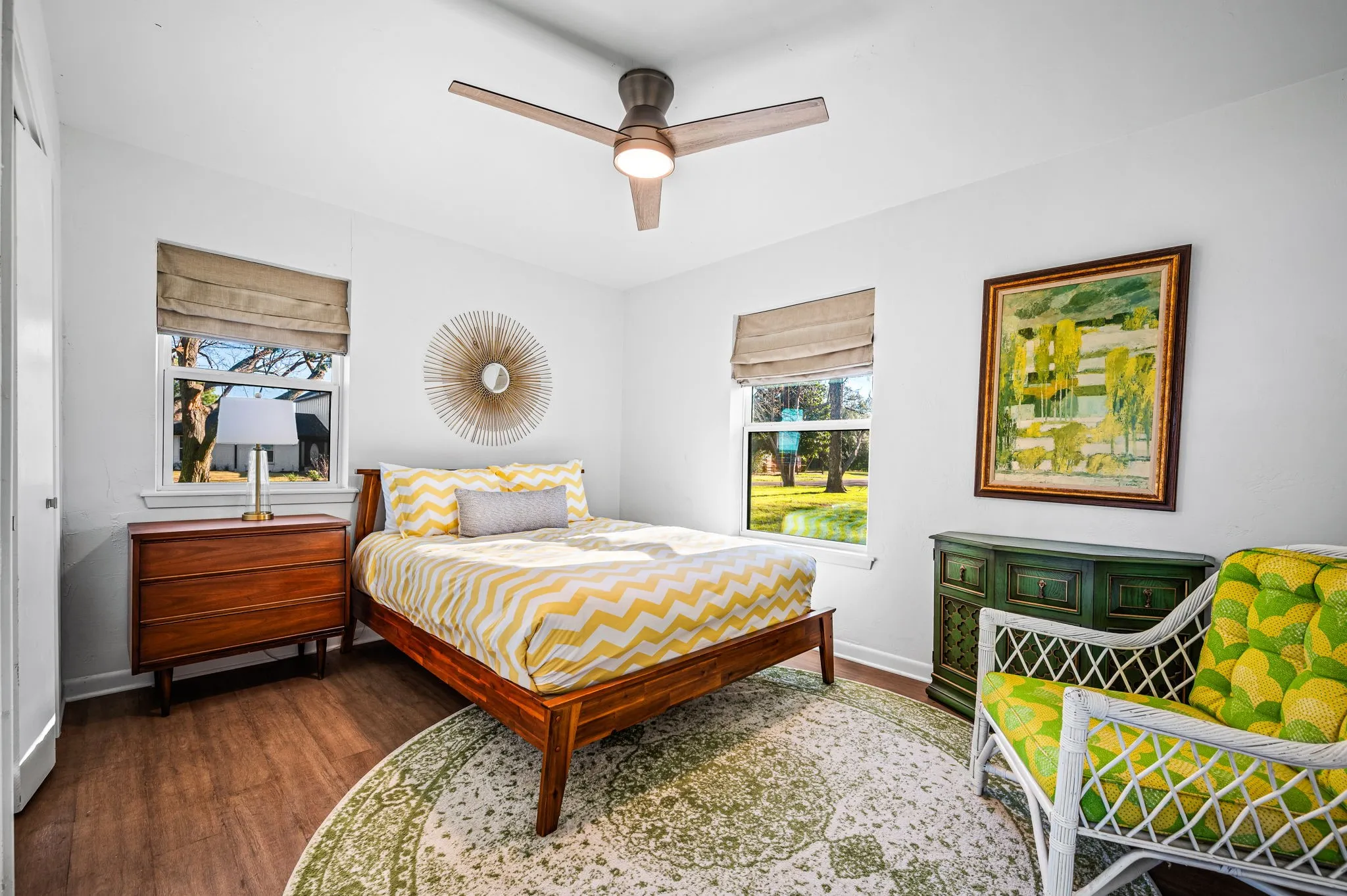 Single Family Residence For Sale in Henderson County , 312 Pebble Beach Drive, Trinidad, Texas 75163, 4 Bedroom, 2 Bathroom, Garage spaces, 1,978 Sqft, built in 1978, Preowned, mls#21258927, Real Estate Agent in Trinidad, Homes For Sale in Henderson county, Homes For Sale in Trinidad, Realtor in Trinidad Texas, Real Estate Brokerage Independent Realty Texas, Luminita Cordes Realtor