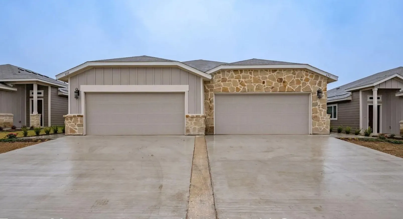Duplex For Sale in Ellis County , 656-660 Wheatfield Drive, Venus, Texas 76084, 6 Bedroom, 4 Bathroom, 4 Garage spaces, 0 Sqft, built in 2023, Preowned, mls#21258952, Real Estate Agent in Venus, Homes For Sale in Ellis county, Homes For Sale in Venus, Realtor in Venus Texas, Real Estate Brokerage Independent Realty Texas, Luminita Cordes Realtor