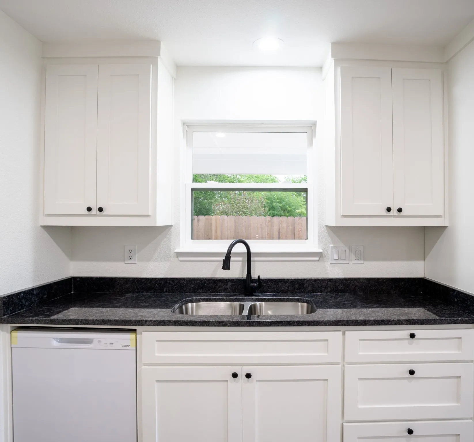 Single Family Residence For Sale in Limestone County , 1333 E Palestine, Mexia, Texas 76667, 3 Bedroom, 2 Bathroom, Garage spaces, 1,208 Sqft, built in 2026, mls#21258965, Real Estate Agent in Mexia, Homes For Sale in Limestone county, Homes For Sale in Mexia, Realtor in Mexia Texas, Real Estate Brokerage Independent Realty Texas, Luminita Cordes Realtor