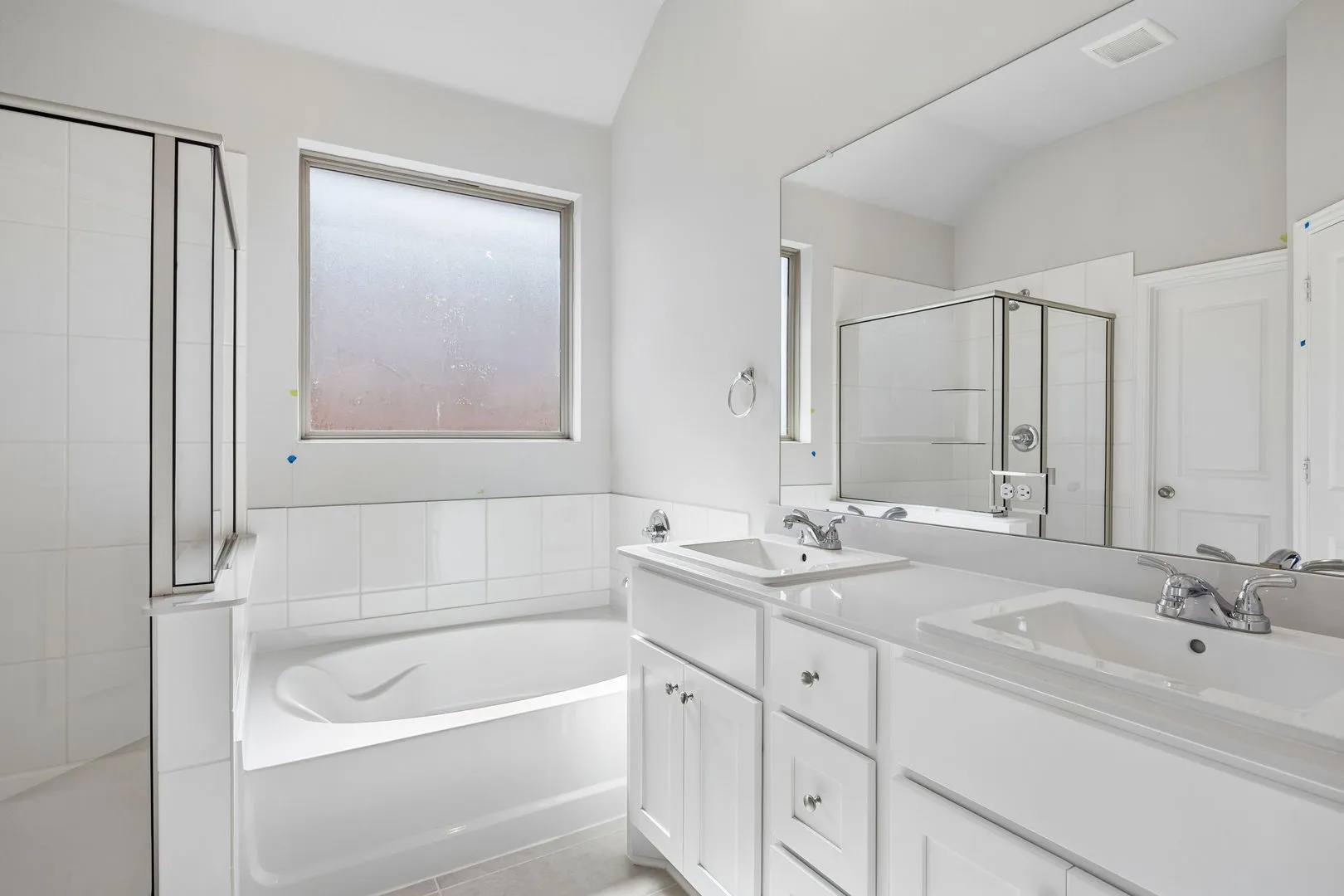 16-3937Lakefield_016