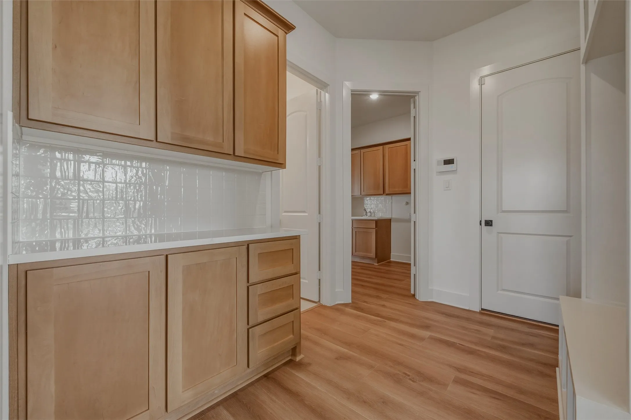 Single Family Residence For Sale in Grayson County , 707 Water Side Drive, Van Alstyne, Texas 75495, 4 Bedroom, 3 Bathroom, 3 Garage spaces, 2,686 Sqft, built in 2026, New Construction - Incomplete, mls#21259027, Real Estate Agent in Van Alstyne, Homes For Sale in Grayson county, Homes For Sale in Van Alstyne, Realtor in Van Alstyne Texas, Real Estate Brokerage Independent Realty Texas, Luminita Cordes Realtor