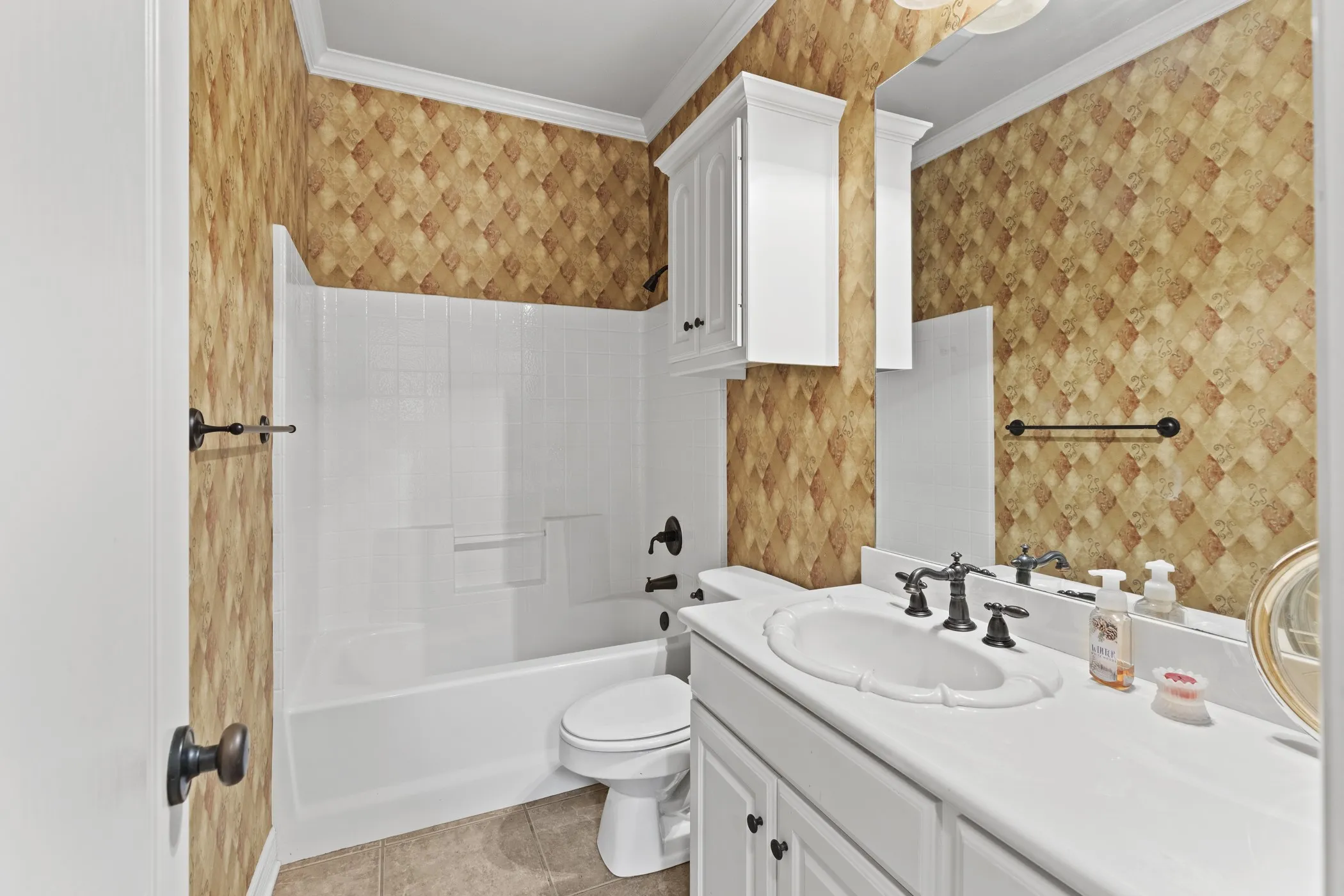 Single Family Residence For Sale in Smith County , 14297 Ash Lane, Tyler, Texas 75703, 4 Bedroom, 3 Bathroom, 2 Garage spaces, 2,767 Sqft, built in 2006, mls#21259040, Real Estate Agent in Tyler, Homes For Sale in Smith county, Homes For Sale in Tyler, Realtor in Tyler Texas, Real Estate Brokerage Independent Realty Texas, Luminita Cordes Realtor