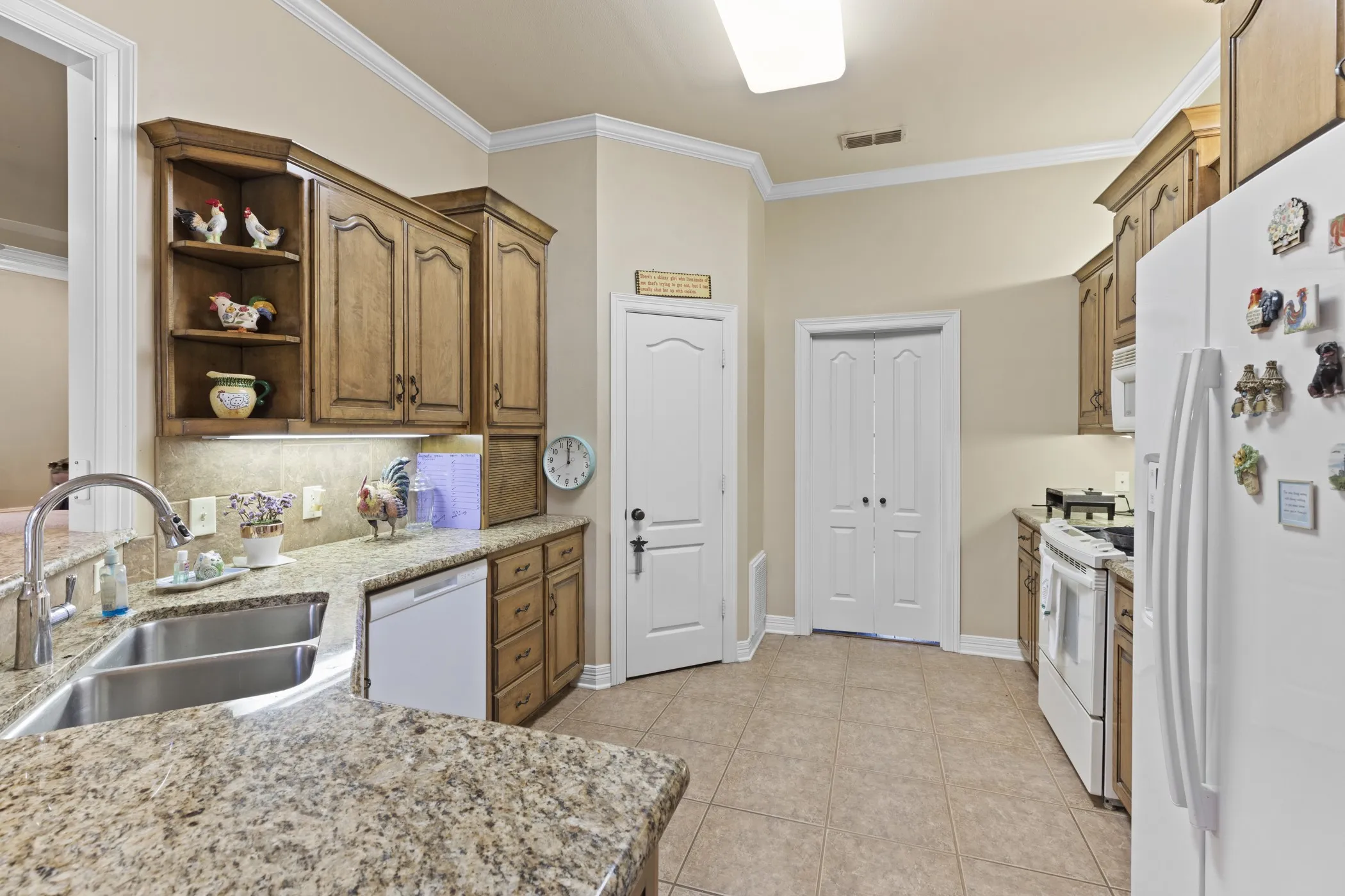Single Family Residence For Sale in Smith County , 14297 Ash Lane, Tyler, Texas 75703, 4 Bedroom, 3 Bathroom, 2 Garage spaces, 2,767 Sqft, built in 2006, mls#21259040, Real Estate Agent in Tyler, Homes For Sale in Smith county, Homes For Sale in Tyler, Realtor in Tyler Texas, Real Estate Brokerage Independent Realty Texas, Luminita Cordes Realtor