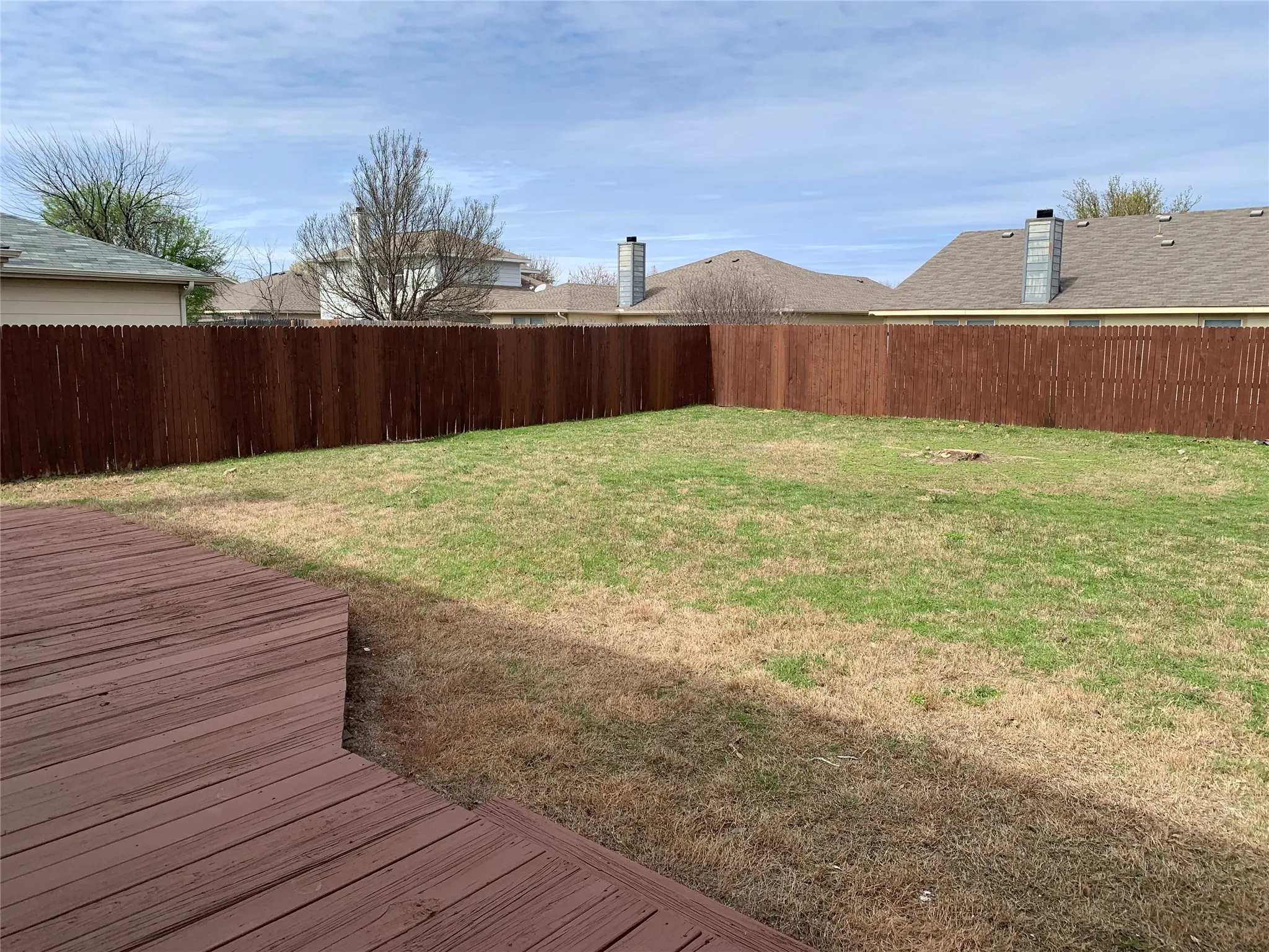 Single Family Residence For Rent in Collin County , 9512 George Bush Drive, Mc Kinney, Texas 75072, 3 Bedroom, 3 Bathroom, 2 Garage spaces, 2,048 Sqft, built in 2003, Preowned, mls#21257008, Real Estate Agent in Mc Kinney, Homes For Rent in Collin county, Homes For Rent in Mc Kinney, Realtor in Mc Kinney Texas, Real Estate Brokerage Independent Realty Texas, Luminita Cordes Realtor