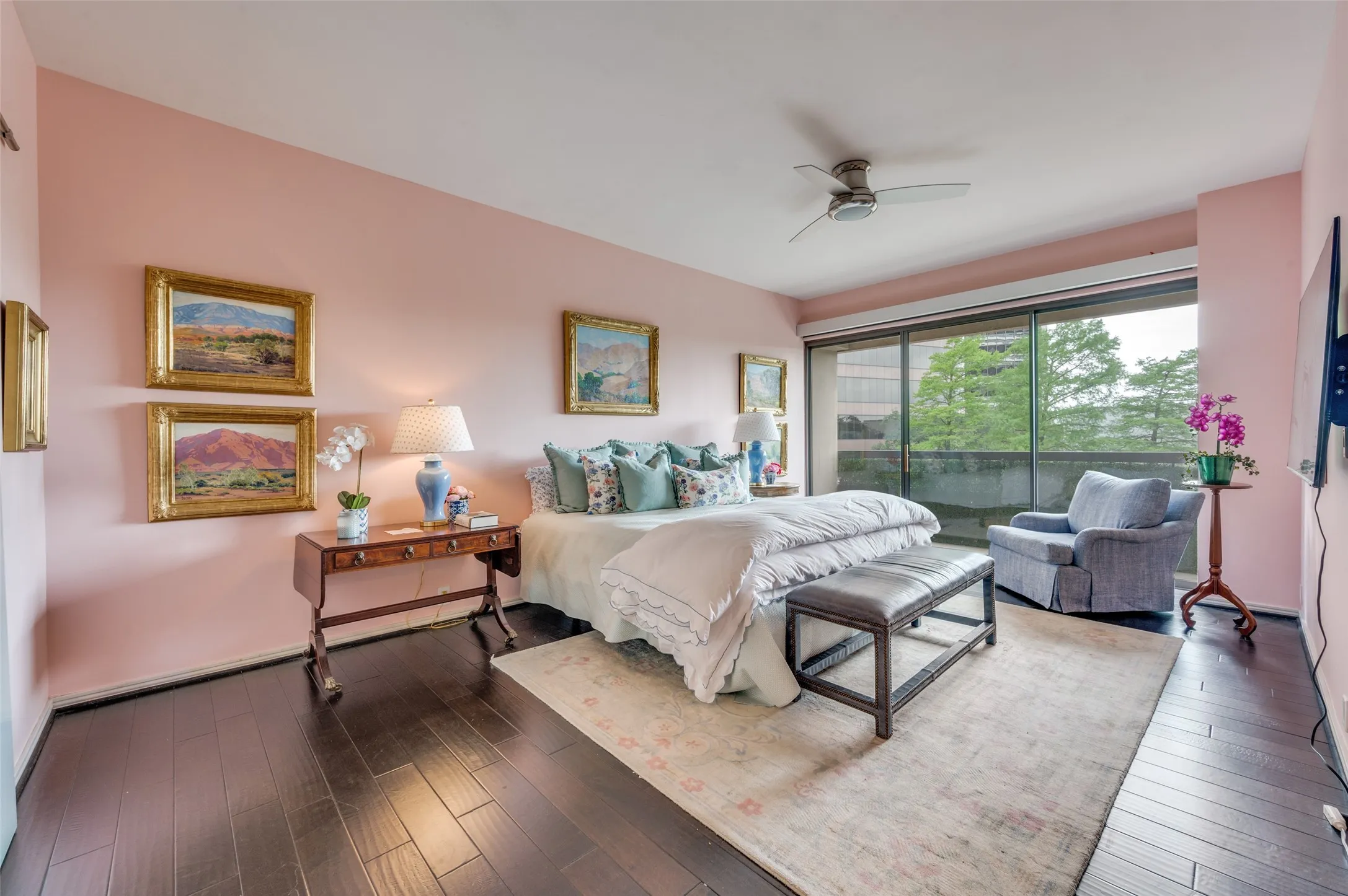 Condominium For Sale in Dallas County , 3831 Turtle Creek Boulevard 4D, Dallas, Texas 75219, 2 Bedroom, 2 Bathroom, 2 Garage spaces, 1,590 Sqft, built in 1981, Preowned, mls#21250900, Real Estate Agent in Dallas, Homes For Sale in Dallas county, Homes For Sale in Dallas, Realtor in Dallas Texas, Real Estate Brokerage Independent Realty Texas, Luminita Cordes Realtor