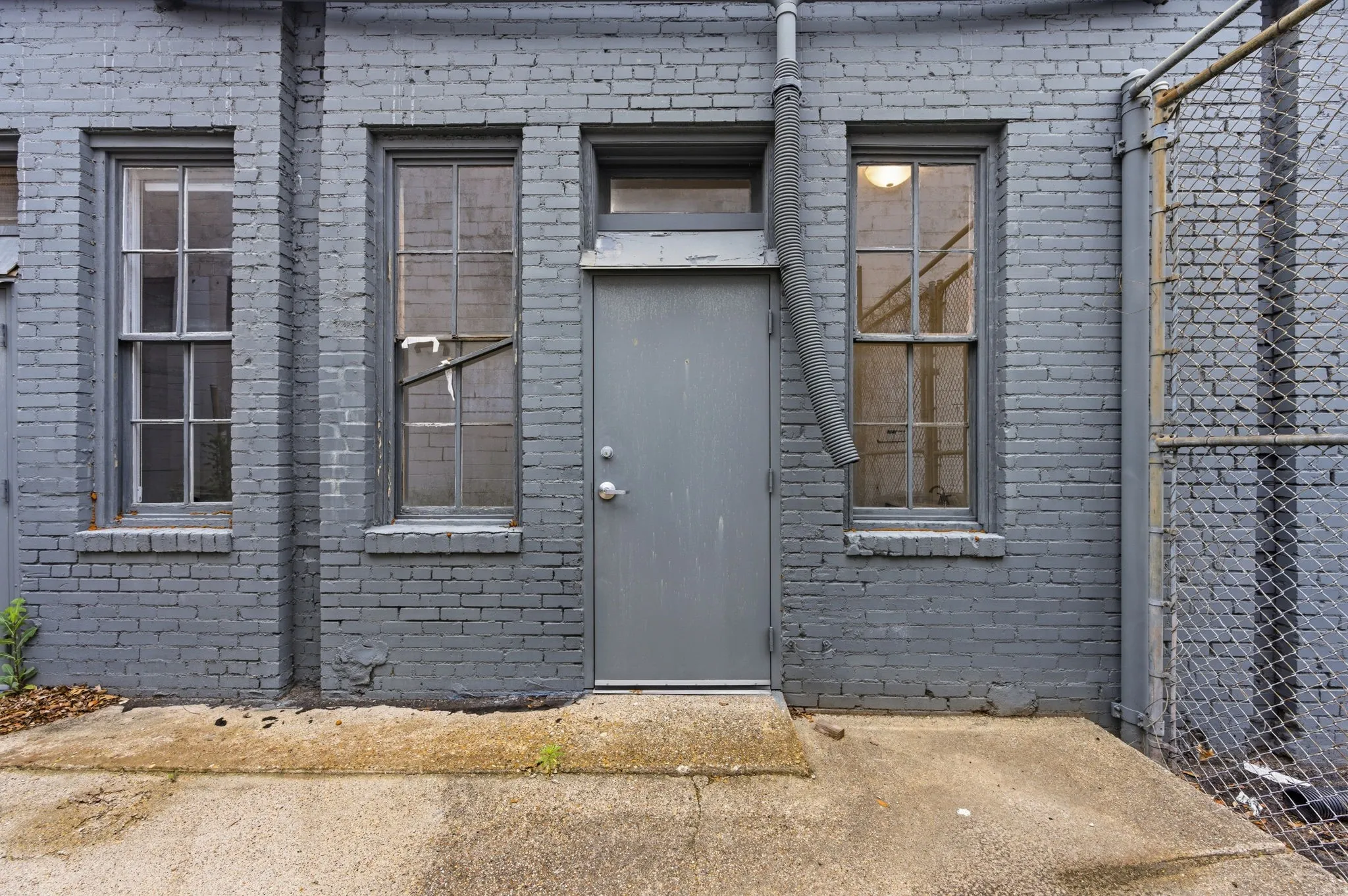 Office For Rent in Dallas County , 3106 Swiss Avenue 3110, Dallas, Texas 75204, 0, 0, Garage spaces, 0 Sqft, built in 1940, Preowned, Price $4,250, mls#21259180, Real Estate Agent in Dallas, Homes For Rent in Dallas county, Homes For Rent in Dallas, Realtor in Dallas Texas, Real Estate Brokerage Independent Realty Texas, Luminita Cordes Realtor