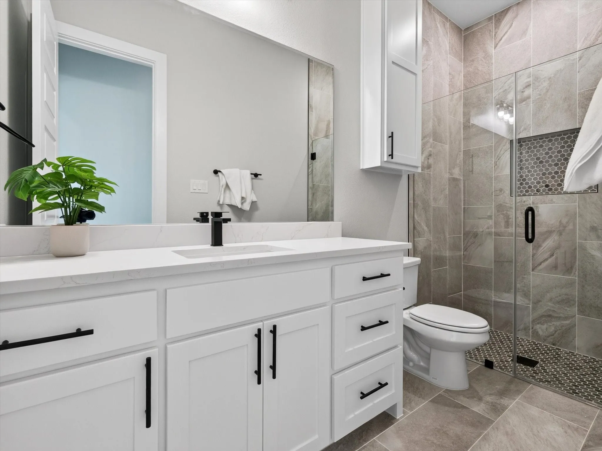 Single Family Residence For Sale in Hunt County , 215 Regina Street, Celeste, Texas 75452, 4 Bedroom, 3 Bathroom, 2 Garage spaces, 2,309 Sqft, built in 2026, New Construction - Incomplete, mls#21259189, Real Estate Agent in Celeste, Homes For Sale in Hunt county, Homes For Sale in Celeste, Realtor in Celeste Texas, Real Estate Brokerage Independent Realty Texas, Luminita Cordes Realtor