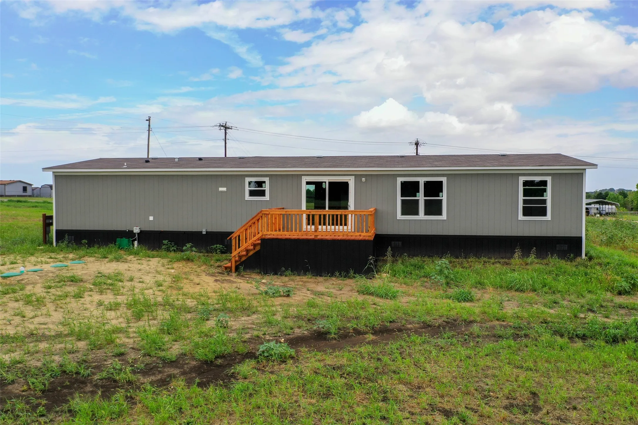 Mobile Home For Sale in Grayson County , 1223 Old Ida Rd Street, Sherman, Texas 75090, 4 Bedroom, 2 Bathroom, Garage spaces, 1,791 Sqft, built in 2025, New Construction - Complete, mls#21257765, Real Estate Agent in Sherman, Homes For Sale in Grayson county, Homes For Sale in Sherman, Realtor in Sherman Texas, Real Estate Brokerage Independent Realty Texas, Luminita Cordes Realtor