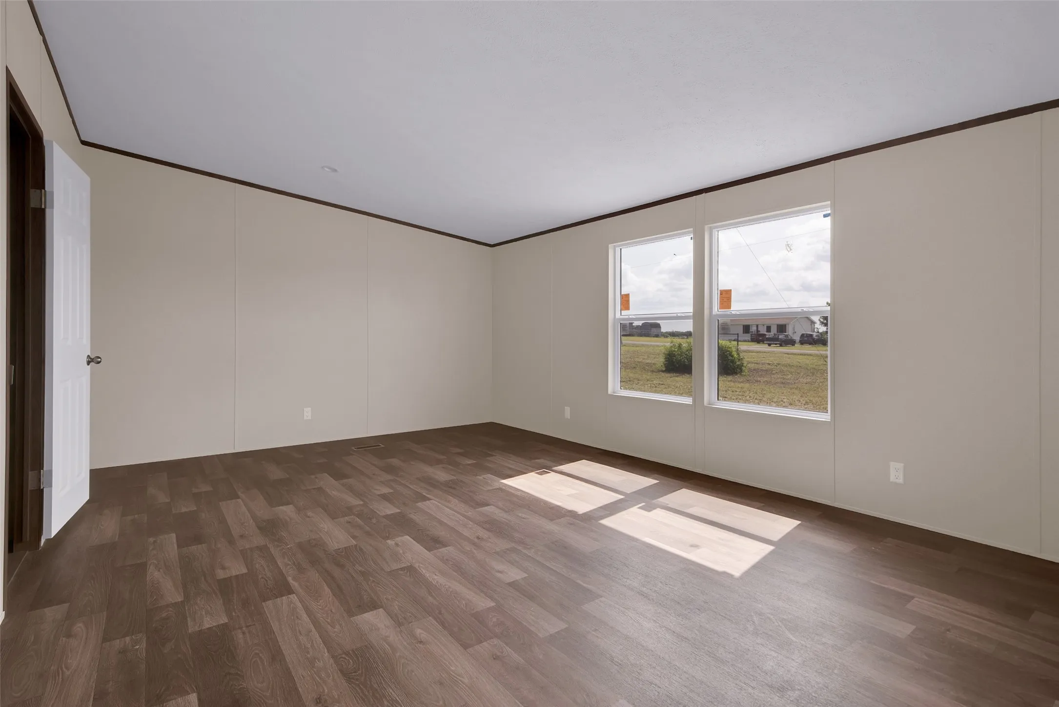Mobile Home For Sale in Grayson County , 1223 Old Ida Rd Street, Sherman, Texas 75090, 4 Bedroom, 2 Bathroom, Garage spaces, 1,791 Sqft, built in 2025, New Construction - Complete, mls#21257765, Real Estate Agent in Sherman, Homes For Sale in Grayson county, Homes For Sale in Sherman, Realtor in Sherman Texas, Real Estate Brokerage Independent Realty Texas, Luminita Cordes Realtor