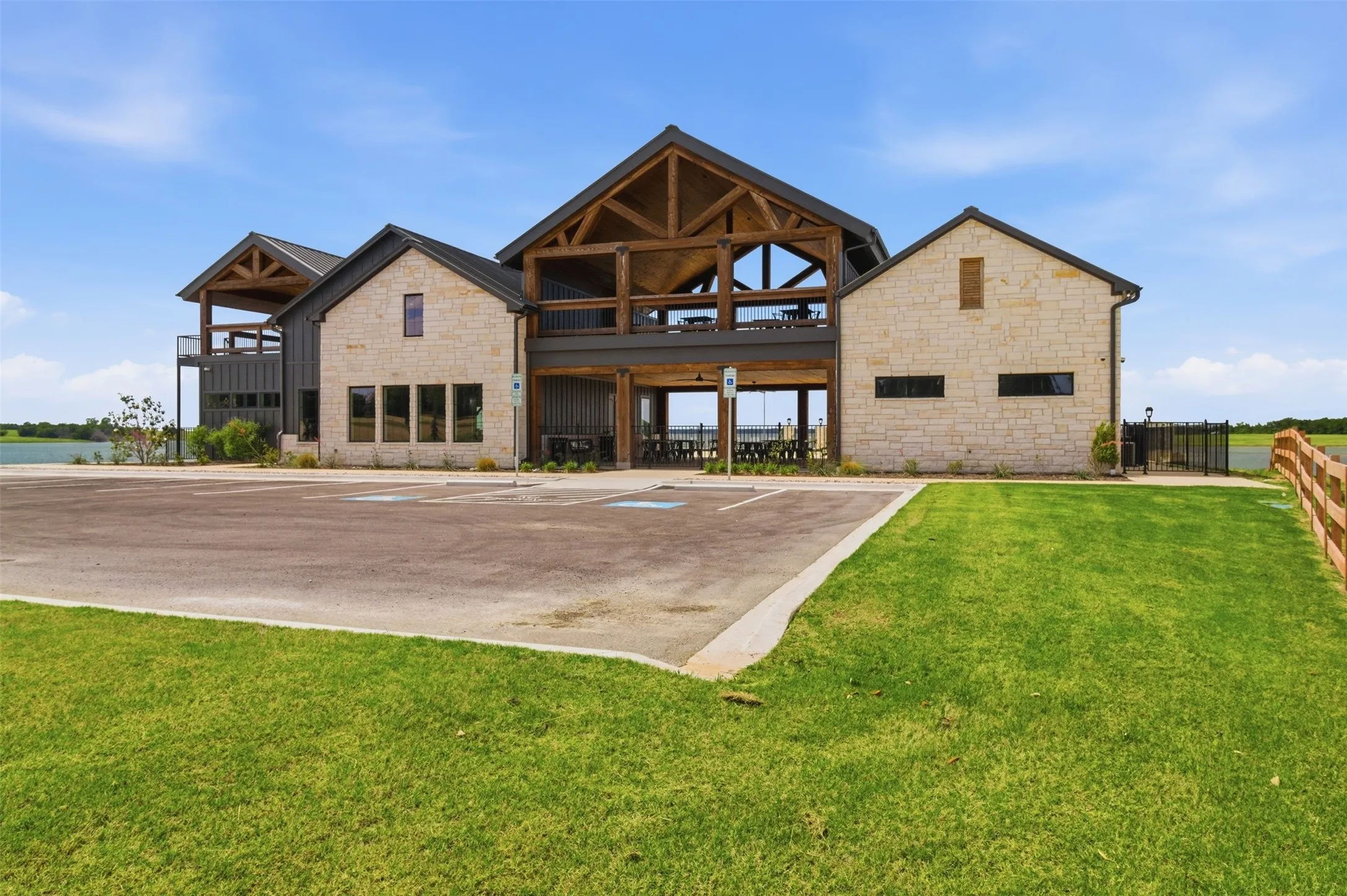 Unimproved Land For Sale in Fannin County , 215 Lakeshore Terrace, Windom, Texas 75492, 0, 0, Garage spaces, 0 Sqft, built in 0, Price $375,000, mls#21258931, Real Estate Agent in Windom, Homes For Sale in Fannin county, Homes For Sale in Windom, Realtor in Windom Texas, Real Estate Brokerage Independent Realty Texas, Luminita Cordes Realtor