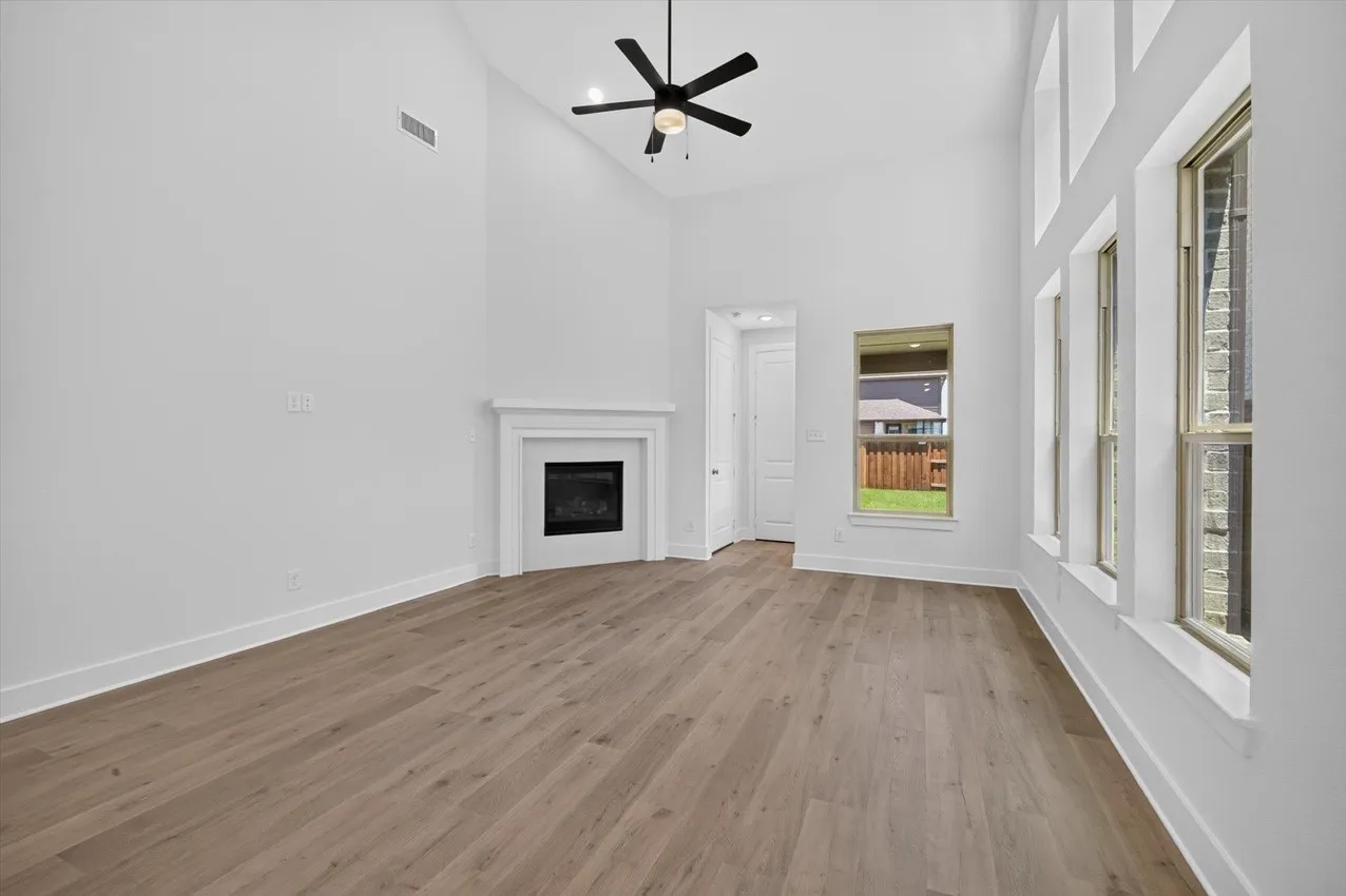 Single Family Residence For Sale in Grayson County , 2064 Cuellar Way, Van Alstyne, Texas 75495, 4 Bedroom, 3 Bathroom, 2 Garage spaces, 2,273 Sqft, built in 2026, New Construction - Incomplete, mls#21259192, Real Estate Agent in Van Alstyne, Homes For Sale in Grayson county, Homes For Sale in Van Alstyne, Realtor in Van Alstyne Texas, Real Estate Brokerage Independent Realty Texas, Luminita Cordes Realtor