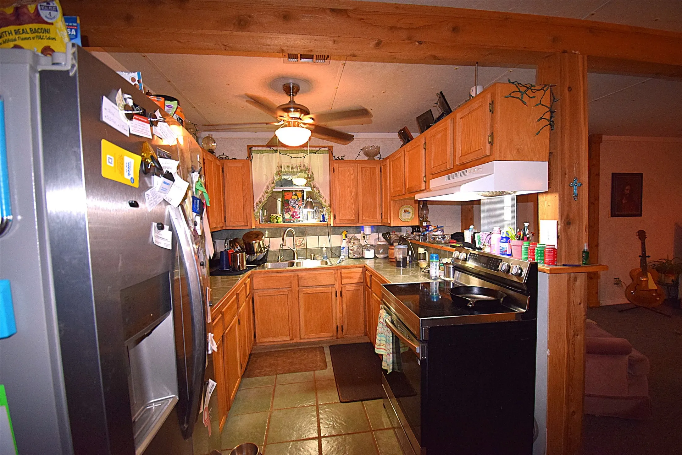 Single Family Residence For Sale in Kaufman County , 5286 E Highway 175, Kaufman, Texas 75142, 3 Bedroom, 2 Bathroom, Garage spaces, 2,112 Sqft, built in 1999, Preowned, mls#21258998, Real Estate Agent in Kaufman, Homes For Sale in Kaufman county, Homes For Sale in Kaufman, Realtor in Kaufman Texas, Real Estate Brokerage Independent Realty Texas, Luminita Cordes Realtor