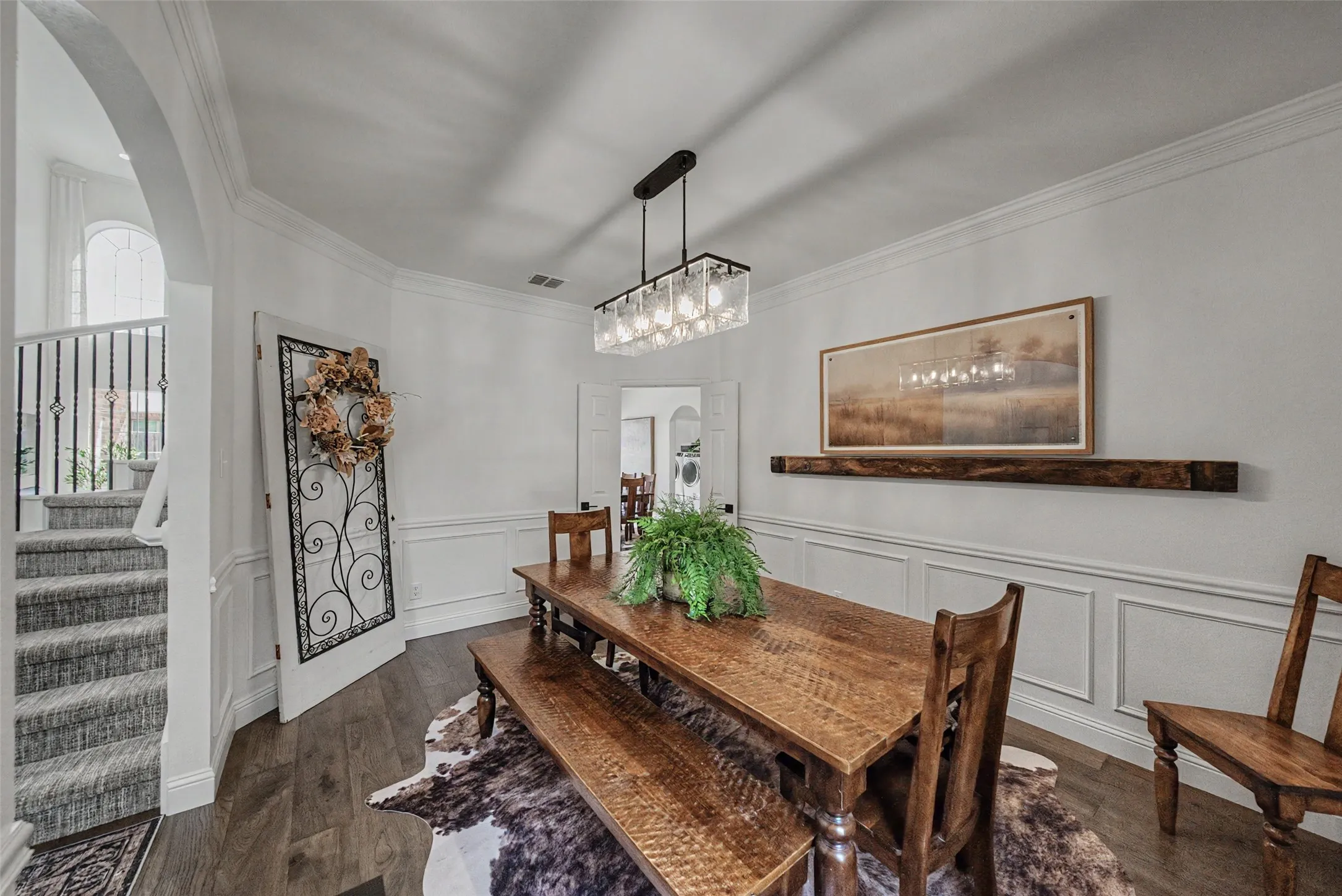 Single Family Residence For Sale in Tarrant County , 217 Huffman Bluff, Keller, Texas 76248, 4 Bedroom, 4 Bathroom, 2 Garage spaces, 3,190 Sqft, built in 2004, mls#21258756, Real Estate Agent in Keller, Homes For Sale in Tarrant county, Homes For Sale in Keller, Realtor in Keller Texas, Real Estate Brokerage Independent Realty Texas, Luminita Cordes Realtor