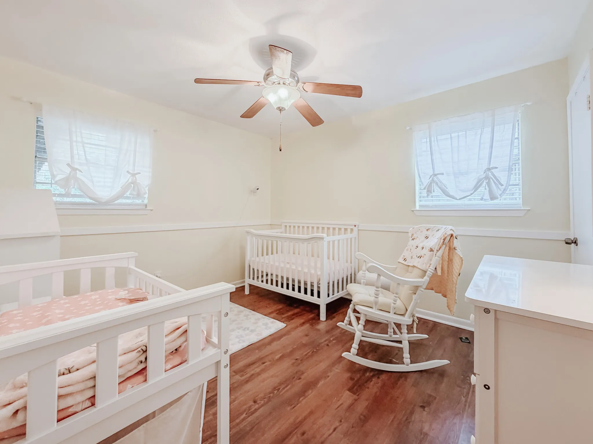Single Family Residence For Sale in Navarro County , 303 N 30th Street, Corsicana, Texas 75110, 3 Bedroom, 2 Bathroom, Garage spaces, 1,717 Sqft, built in 1979, mls#21259033, Real Estate Agent in Corsicana, Homes For Sale in Navarro county, Homes For Sale in Corsicana, Realtor in Corsicana Texas, Real Estate Brokerage Independent Realty Texas, Luminita Cordes Realtor
