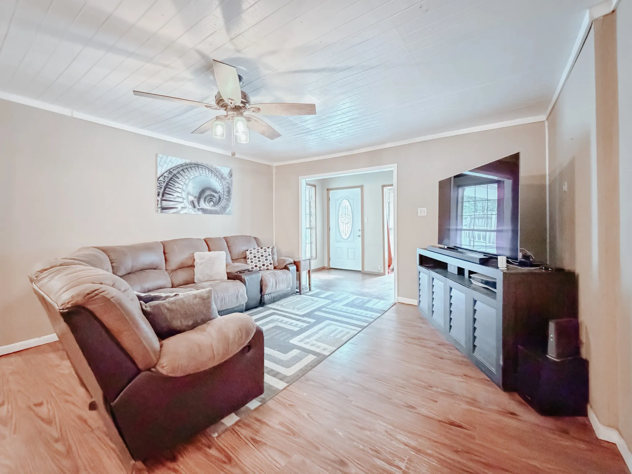 Single Family Residence For Sale in Navarro County , 303 N 30th Street, Corsicana, Texas 75110, 3 Bedroom, 2 Bathroom, Garage spaces, 1,717 Sqft, built in 1979, mls#21259033, Real Estate Agent in Corsicana, Homes For Sale in Navarro county, Homes For Sale in Corsicana, Realtor in Corsicana Texas, Real Estate Brokerage Independent Realty Texas, Luminita Cordes Realtor