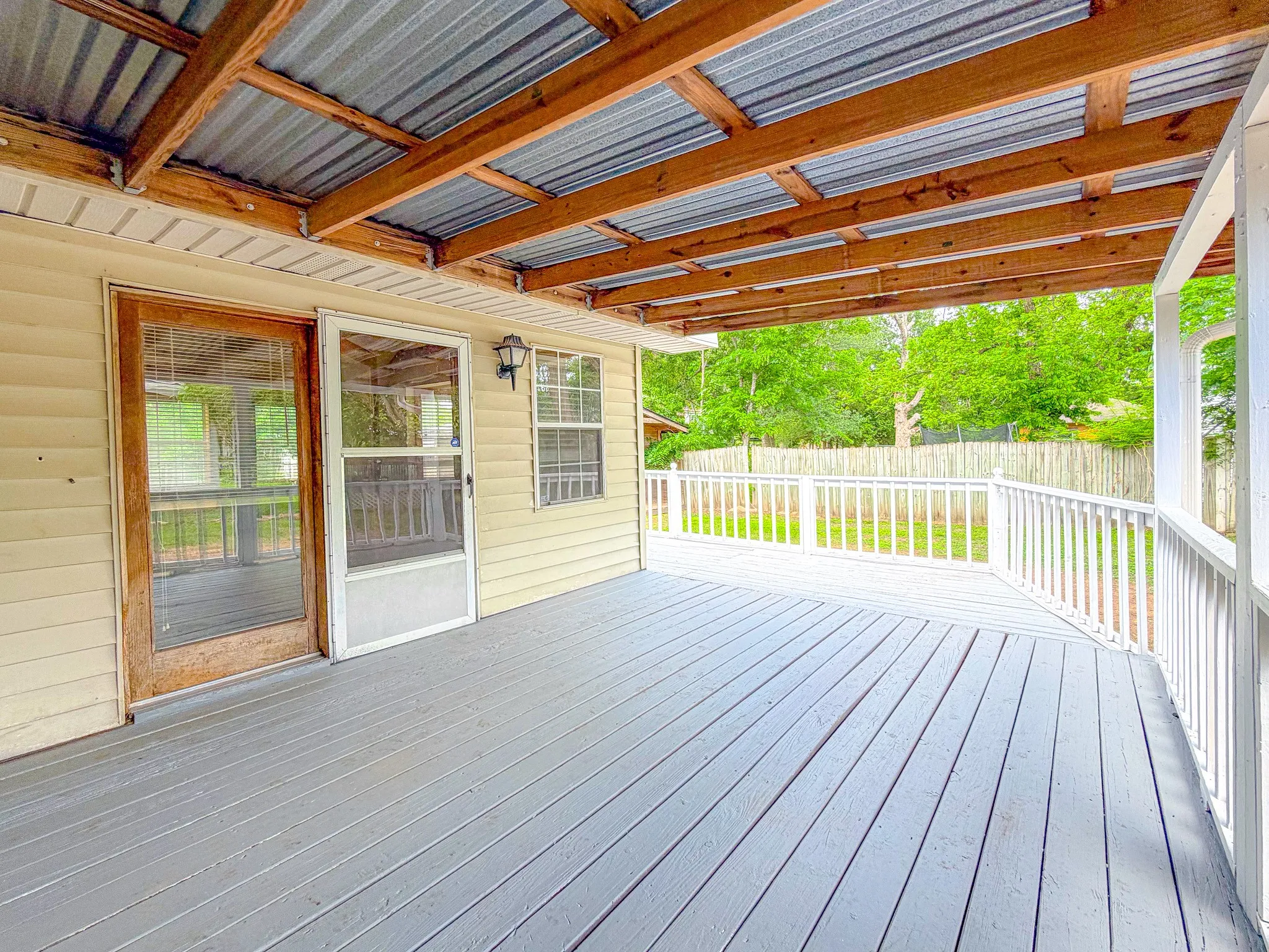 Single Family Residence For Sale in Navarro County , 303 N 30th Street, Corsicana, Texas 75110, 3 Bedroom, 2 Bathroom, Garage spaces, 1,717 Sqft, built in 1979, mls#21259033, Real Estate Agent in Corsicana, Homes For Sale in Navarro county, Homes For Sale in Corsicana, Realtor in Corsicana Texas, Real Estate Brokerage Independent Realty Texas, Luminita Cordes Realtor