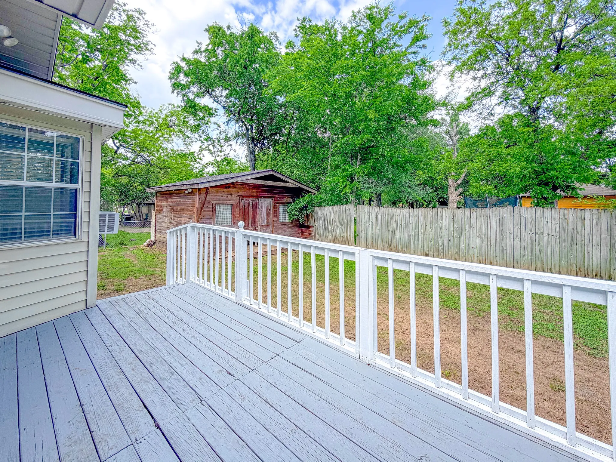 Single Family Residence For Sale in Navarro County , 303 N 30th Street, Corsicana, Texas 75110, 3 Bedroom, 2 Bathroom, Garage spaces, 1,717 Sqft, built in 1979, mls#21259033, Real Estate Agent in Corsicana, Homes For Sale in Navarro county, Homes For Sale in Corsicana, Realtor in Corsicana Texas, Real Estate Brokerage Independent Realty Texas, Luminita Cordes Realtor