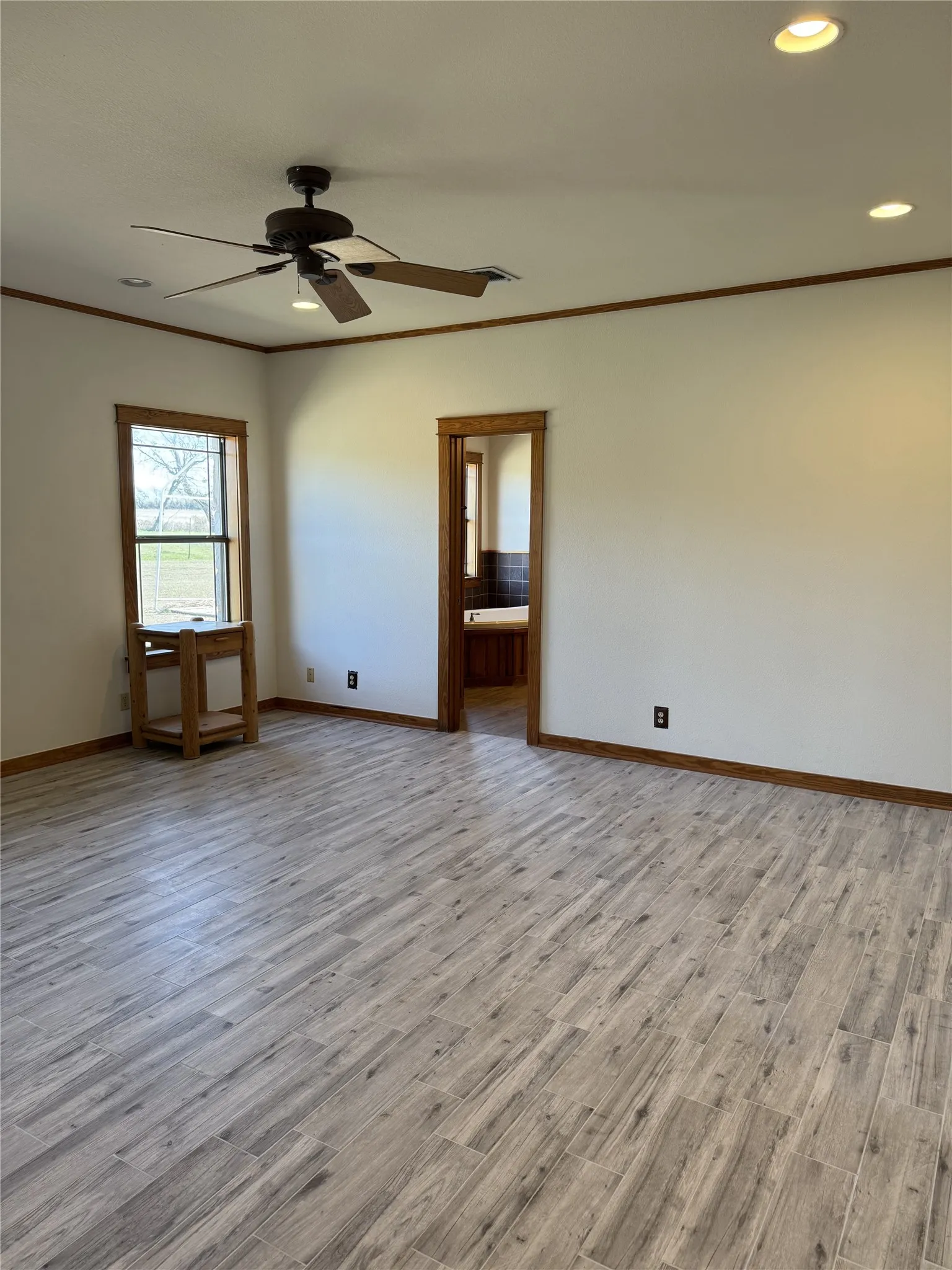 Single Family Residence For Sale in Grayson County , 655 Loftice Road, Gunter, Texas 75058, 3 Bedrooms, 4 Bathrooms, 3 Garage spaces, 3,126 Sqft, built in 2001, Price $5,000,000, mls#21258892, Real Estate Agent in Gunter, Homes For Sale in Grayson county, Homes For Sale in Gunter, Realtor in Gunter Texas, Real Estate Brokerage Independent Realty Texas, Luminita Cordes Realtor