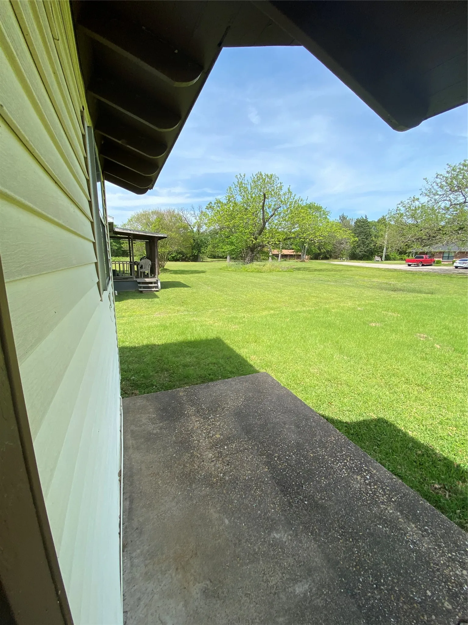 Single Family Residence For Rent in Van Zandt County , 1260 Vz County Road 1810, Grand Saline, Texas 75140, 2 Bedroom, 1 Bathroom, Garage spaces, 864 Sqft, built in 1961, Preowned, mls#21259362, Real Estate Agent in Grand Saline, Homes For Rent in Van Zandt county, Homes For Rent in Grand Saline, Realtor in Grand Saline Texas, Real Estate Brokerage Independent Realty Texas, Luminita Cordes Realtor