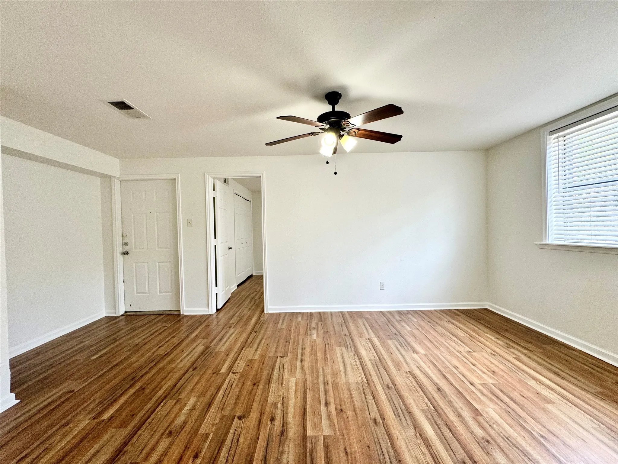 Apartment For Sale in Hunt County , 2309 Wesley Street, Greenville, Texas 75401, 11 Bedrooms, 6 Bathrooms, Garage spaces, 0 Sqft, built in 1910, Preowned, Price $650,000, mls#21256163, Real Estate Agent in Greenville, Homes For Sale in Hunt county, Homes For Sale in Greenville, Realtor in Greenville Texas, Real Estate Brokerage Independent Realty Texas, Luminita Cordes Realtor