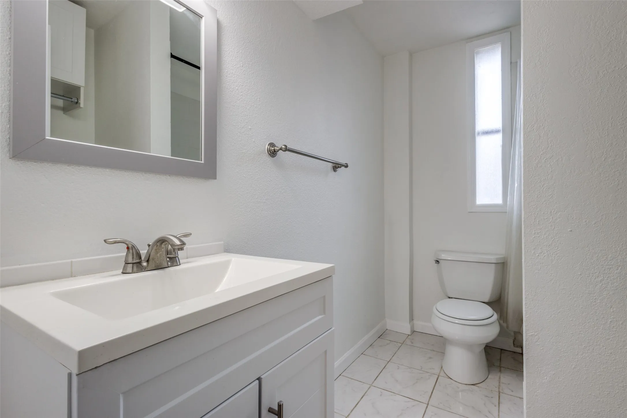 Apartment For Sale in Hunt County , 2309 Wesley Street, Greenville, Texas 75401, 11 Bedrooms, 6 Bathrooms, Garage spaces, 0 Sqft, built in 1910, Preowned, Price $650,000, mls#21256163, Real Estate Agent in Greenville, Homes For Sale in Hunt county, Homes For Sale in Greenville, Realtor in Greenville Texas, Real Estate Brokerage Independent Realty Texas, Luminita Cordes Realtor