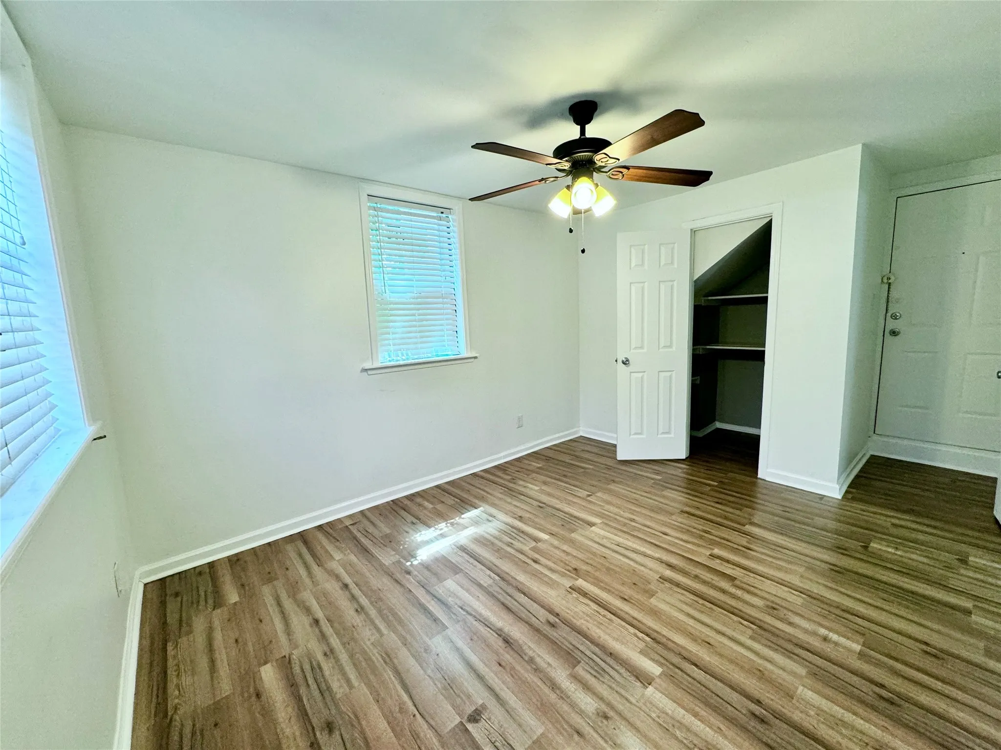 Apartment For Sale in Hunt County , 2309 Wesley Street, Greenville, Texas 75401, 11 Bedrooms, 6 Bathrooms, Garage spaces, 0 Sqft, built in 1910, Preowned, Price $650,000, mls#21256163, Real Estate Agent in Greenville, Homes For Sale in Hunt county, Homes For Sale in Greenville, Realtor in Greenville Texas, Real Estate Brokerage Independent Realty Texas, Luminita Cordes Realtor