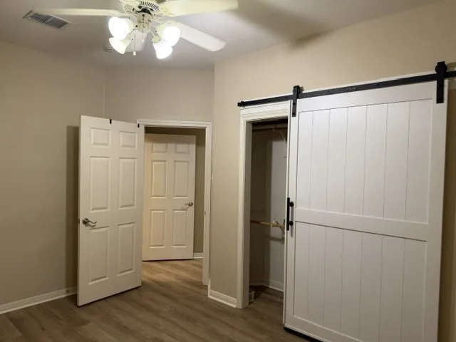 Single Family Residence For Sale in Mc Lennan County , 9123 Darby Lane, Waco, Texas 76712, 2 Bedroom, 2 Bathroom, 2 Garage spaces, 1,745 Sqft, built in 2005, Preowned, mls#21259397, Real Estate Agent in Waco, Homes For Sale in Mc Lennan county, Homes For Sale in Waco, Realtor in Waco Texas, Real Estate Brokerage Independent Realty Texas, Luminita Cordes Realtor