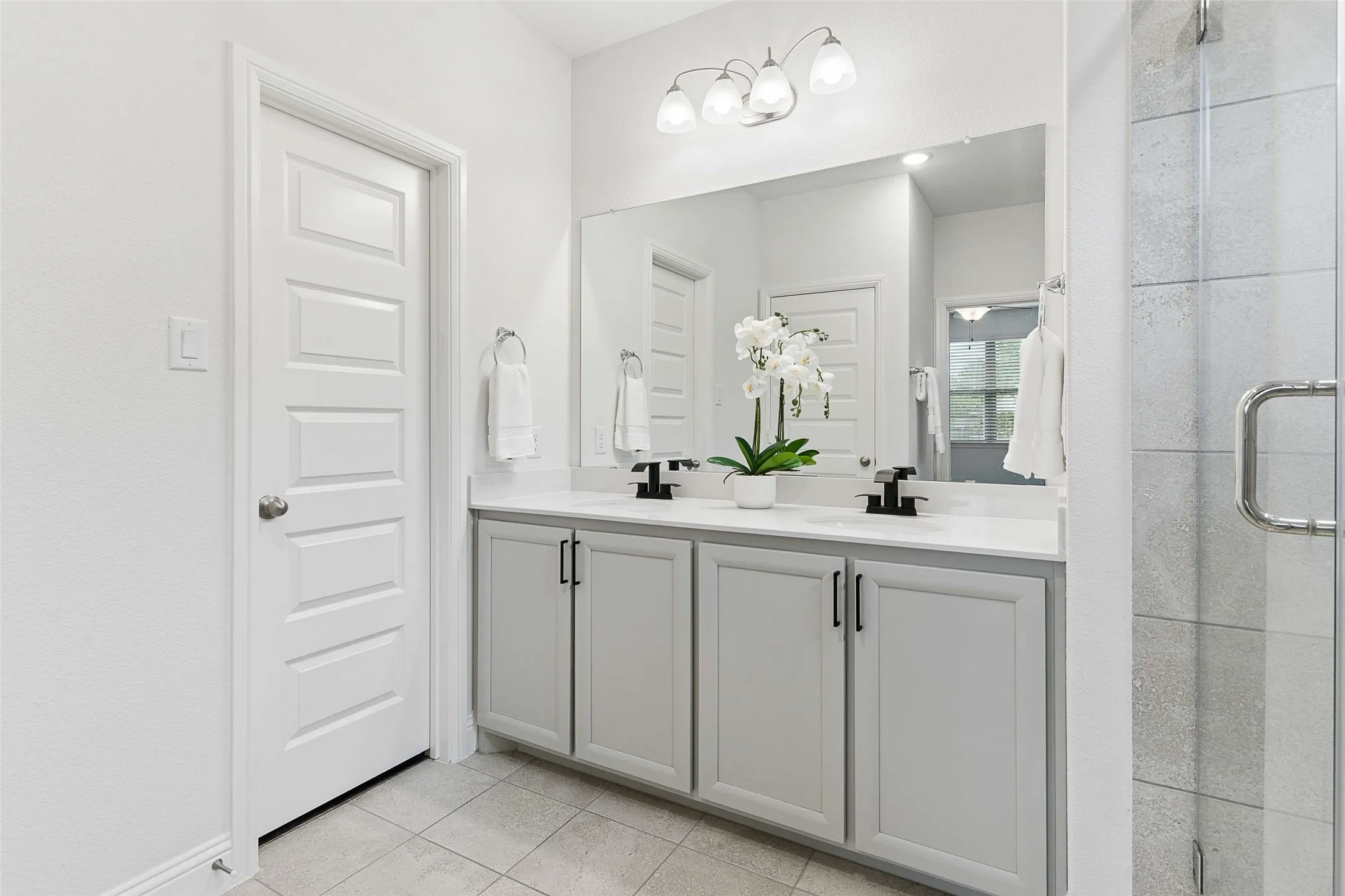 Single Family Residence For Sale in Collin County , 310 Boston Drive, Princeton, Texas 75407, 3 Bedroom, 2 Bathroom, 2 Garage spaces, 1,584 Sqft, built in 2022, Preowned, mls#21257778, Real Estate Agent in Princeton, Homes For Sale in Collin county, Homes For Sale in Princeton, Realtor in Princeton Texas, Real Estate Brokerage Independent Realty Texas, Luminita Cordes Realtor