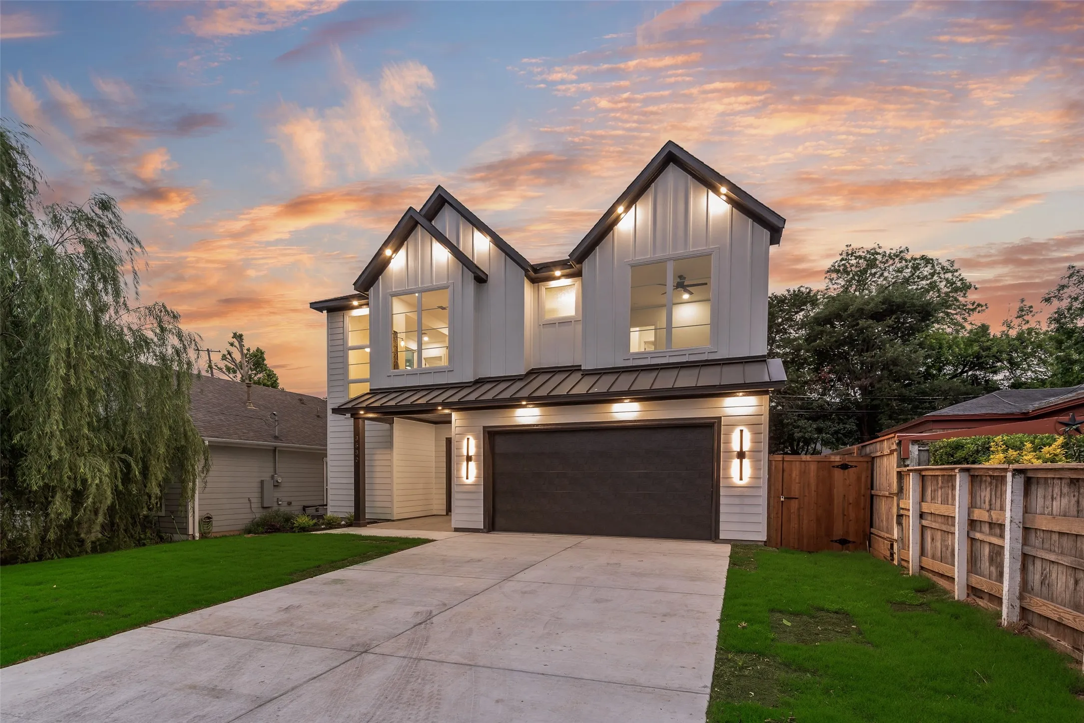 Single Family Residence For Sale in Dallas County , 3530 Gibsondell Avenue, Dallas, Texas 75211, 4 Bedroom, 4 Bathroom, 2 Garage spaces, 2,869 Sqft, built in 2026, New Construction - Complete, mls#21259415, Real Estate Agent in Dallas, Homes For Sale in Dallas county, Homes For Sale in Dallas, Realtor in Dallas Texas, Real Estate Brokerage Independent Realty Texas, Luminita Cordes Realtor