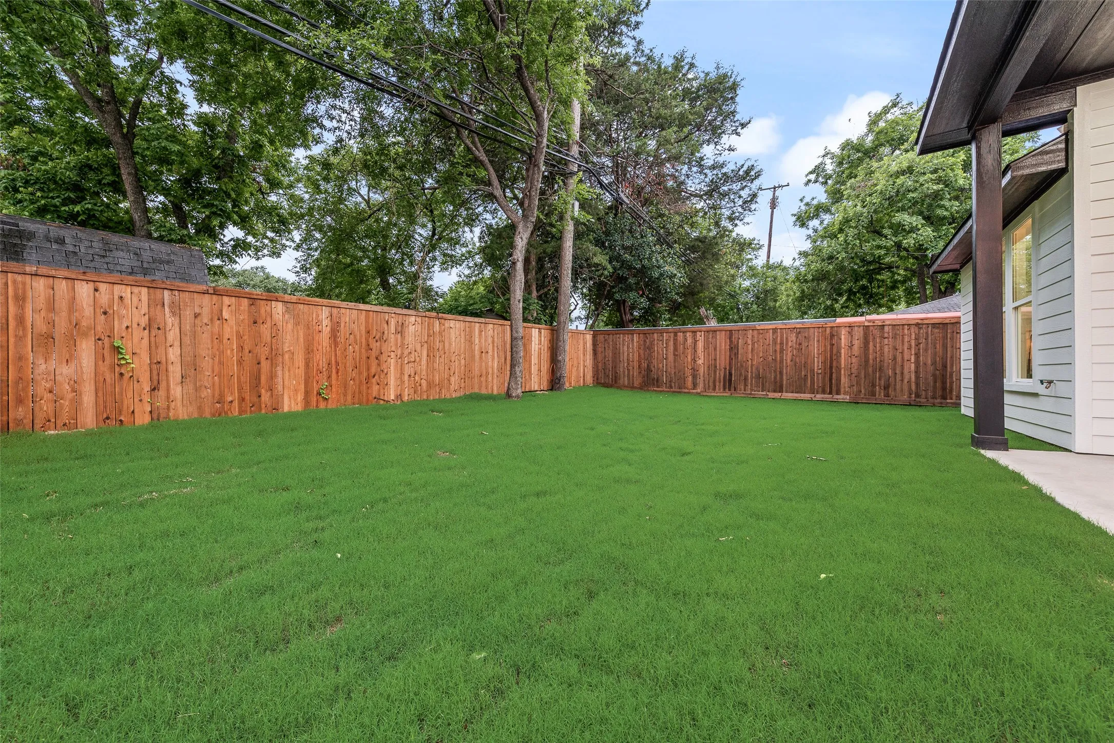 Single Family Residence For Sale in Dallas County , 3530 Gibsondell Avenue, Dallas, Texas 75211, 4 Bedroom, 4 Bathroom, 2 Garage spaces, 2,869 Sqft, built in 2026, New Construction - Complete, mls#21259415, Real Estate Agent in Dallas, Homes For Sale in Dallas county, Homes For Sale in Dallas, Realtor in Dallas Texas, Real Estate Brokerage Independent Realty Texas, Luminita Cordes Realtor